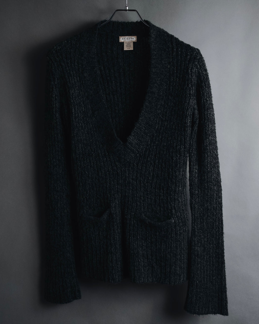 "THE ORIGINAL ARIZONA JEAN COMPANY" 00’s Deep v ribbed belted pocket knit