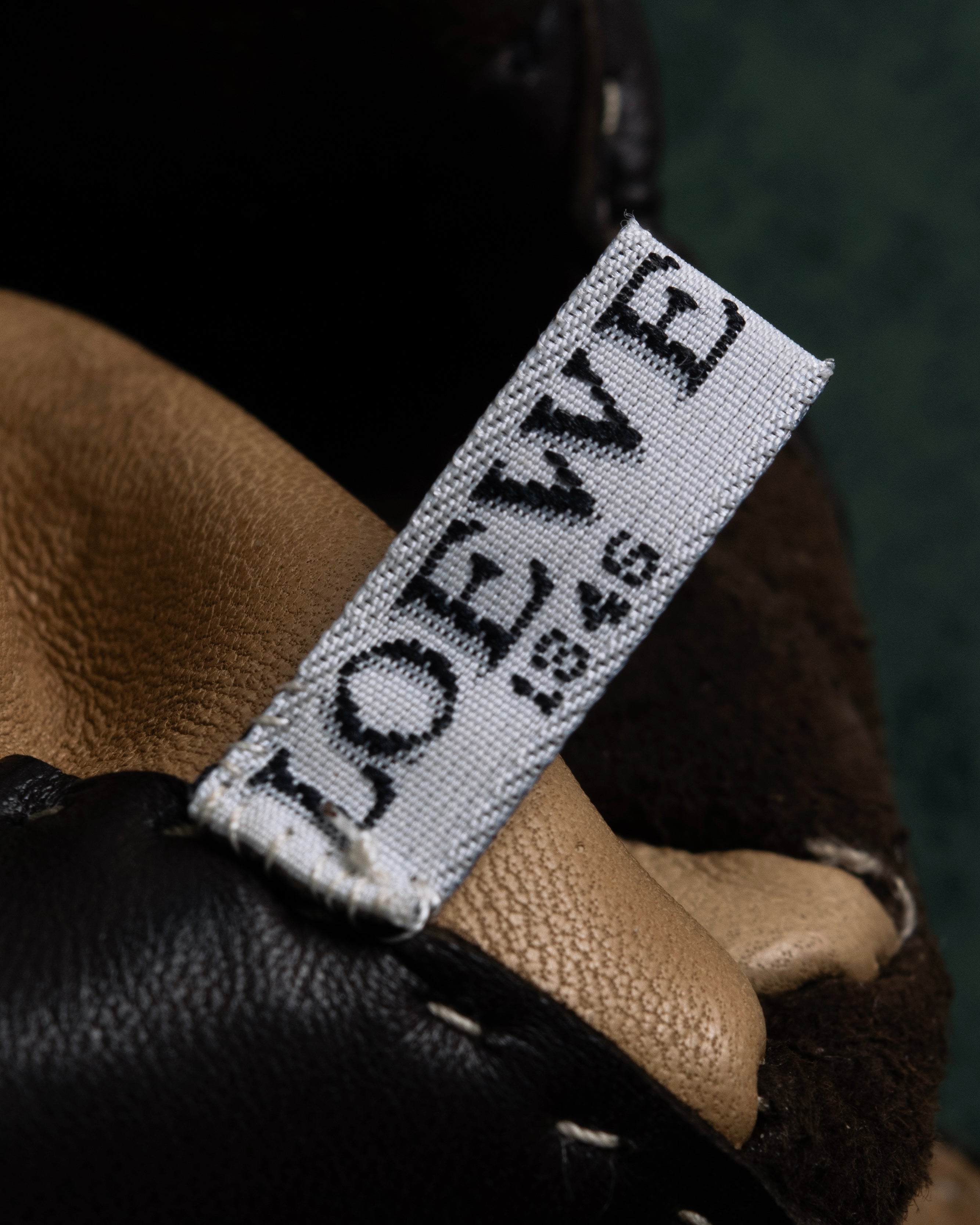"LOEWE" Logo engraved combination leather gloves
