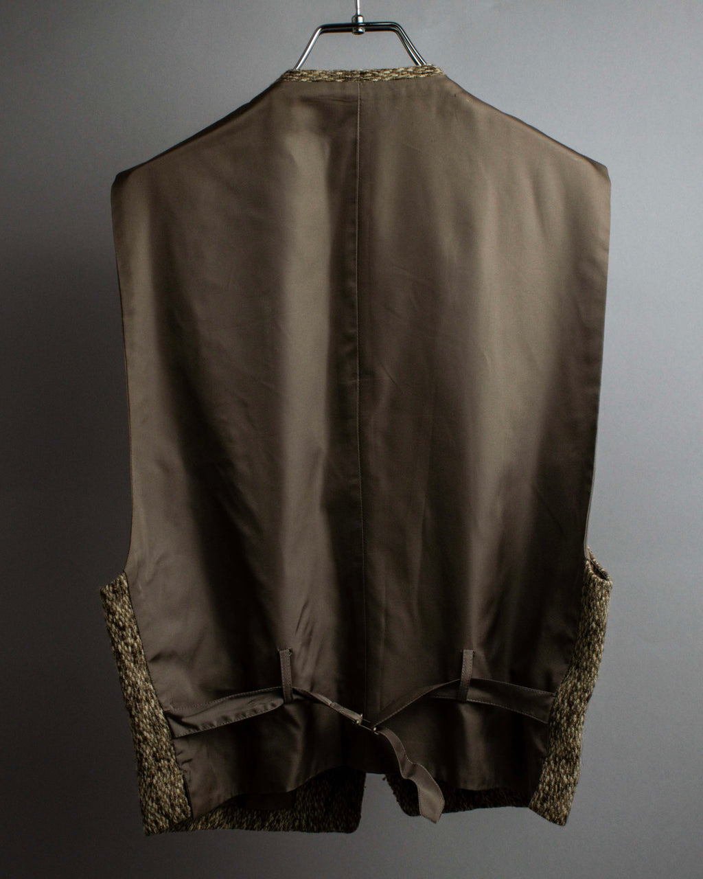 "ISSEY MIYAKE" Brushed texture 5-buttons vest