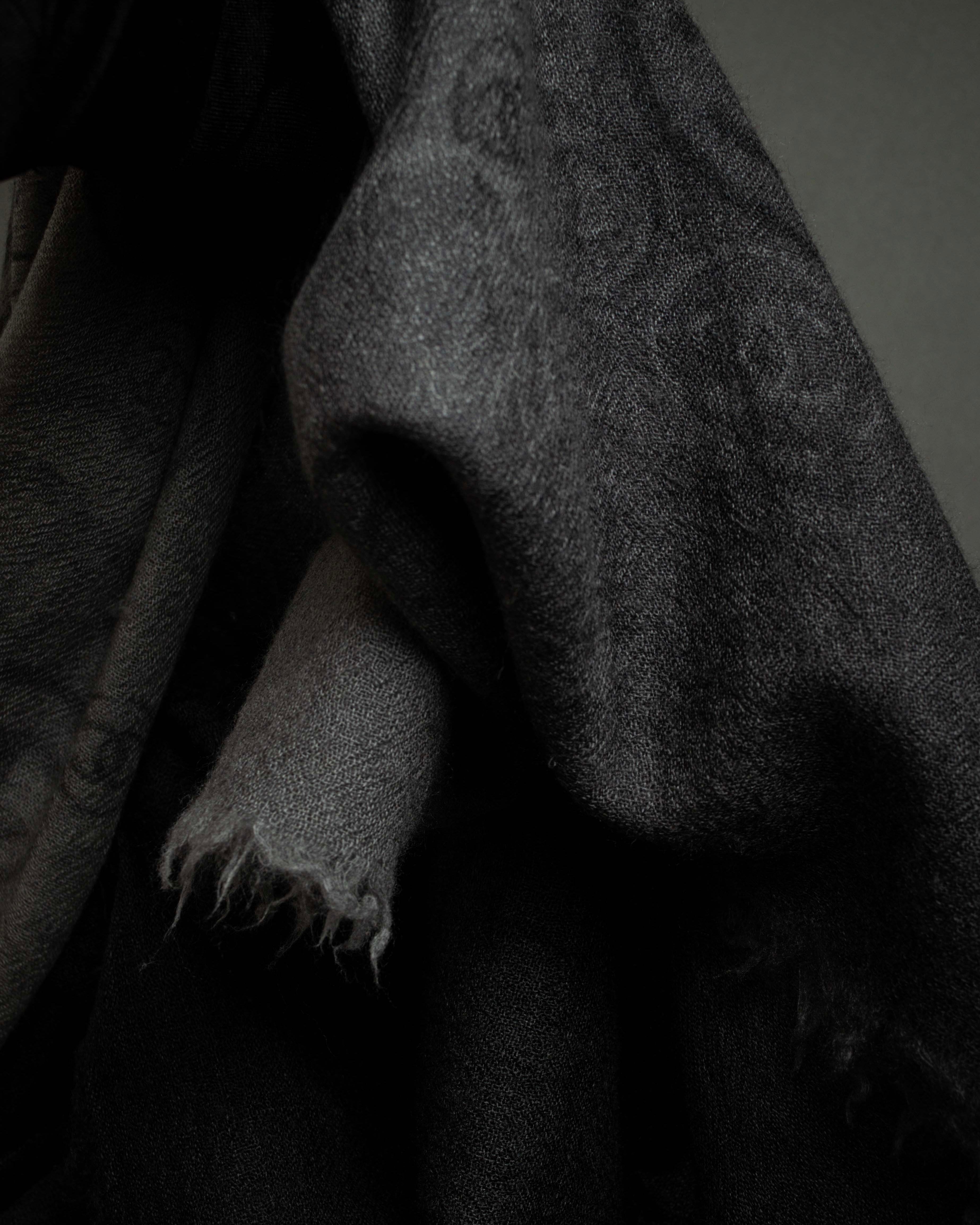 "CHANEL" Logo engraved design cashmere super large stole