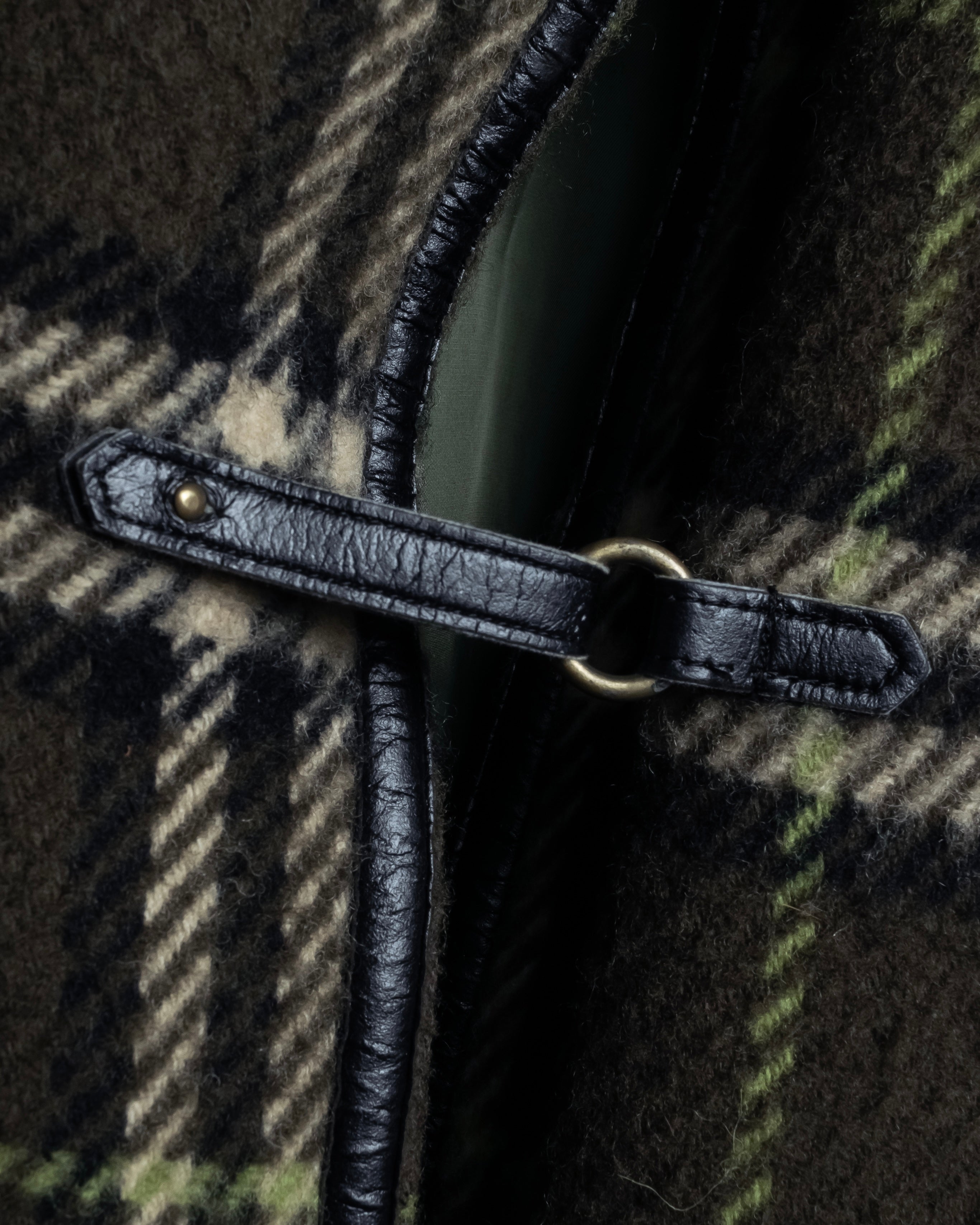 "BURBERRY" Leather switching design check tweed coat