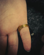 -SPECIAL- “Christian Dior” 80’s-90’s vintage 18k diamond multi-band ring
