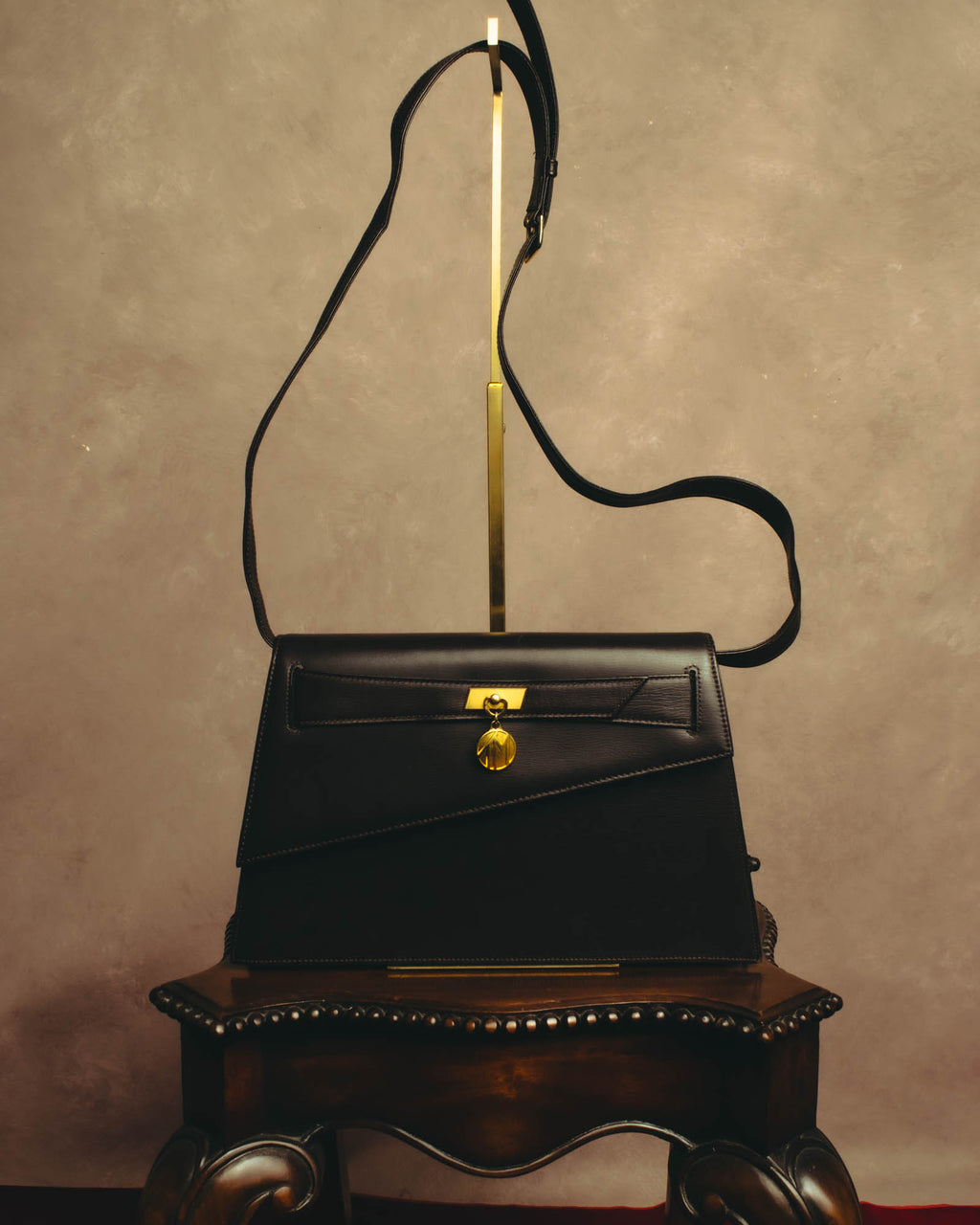 "Thierry Mugler" 80's-90's Architectural leather shoulder bag