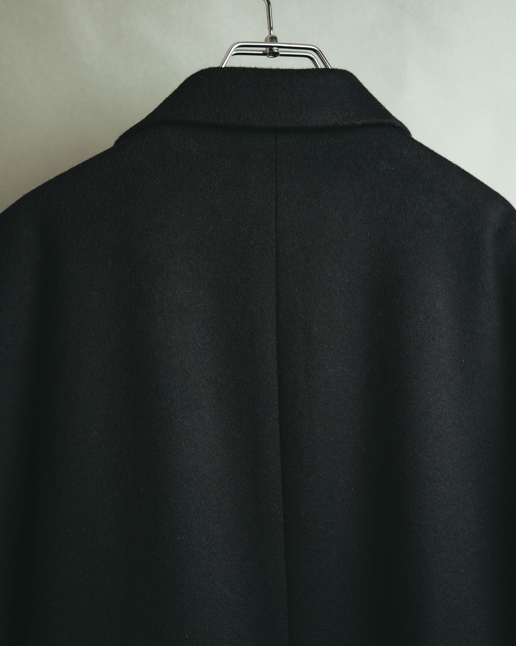 -SPECIAL- “VALENTINO” 2000’s Satin lapel single breasted wool coat