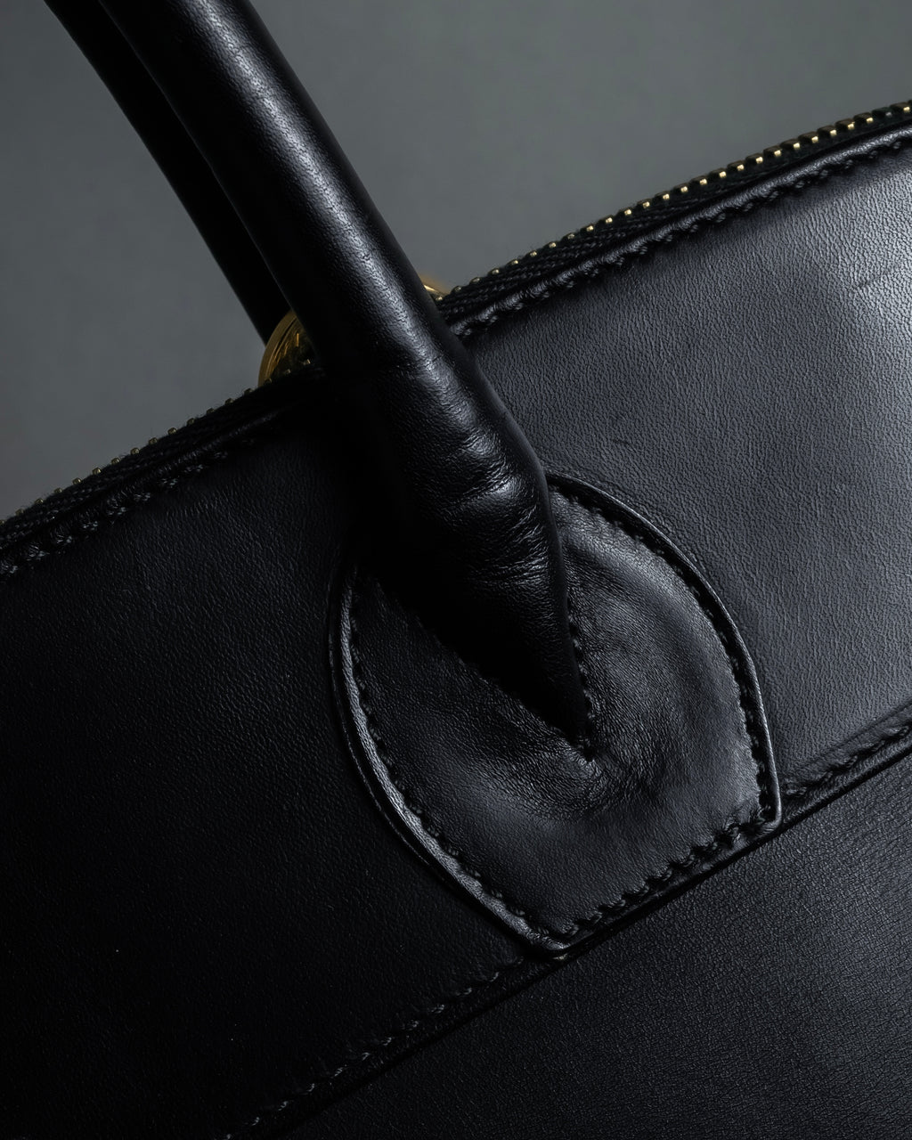 "Salvatore Ferragamo" 90's Animal motif studs design leather bag