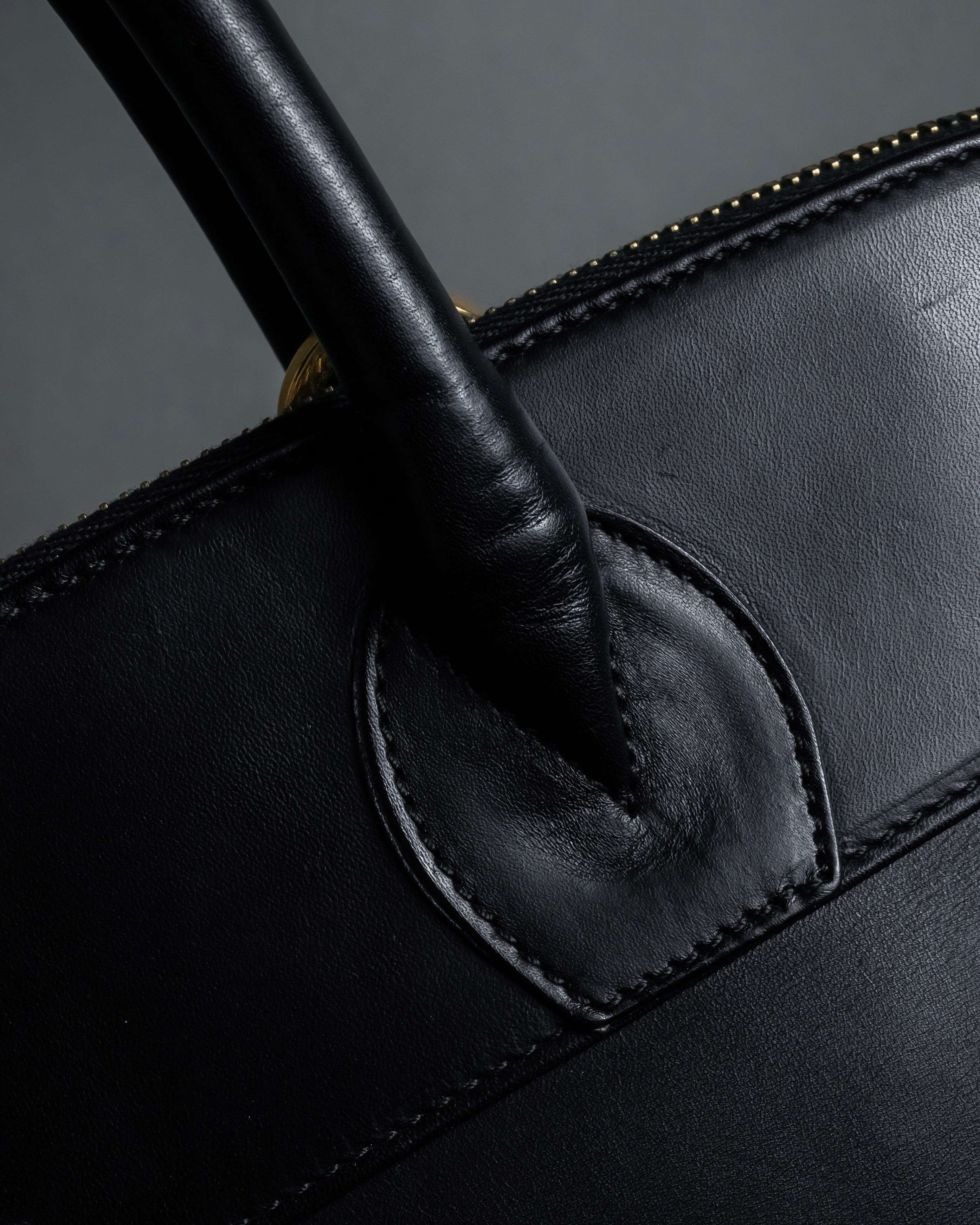 "Salvatore Ferragamo" 90's Animal motif studs design leather bag