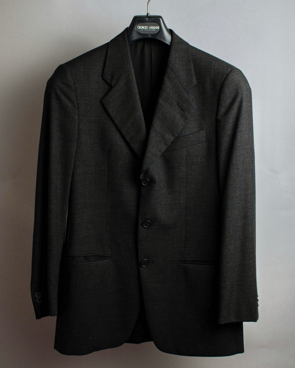 "GIORGIO ARMANI" LE COLLEZIONI line classical tailoring set up