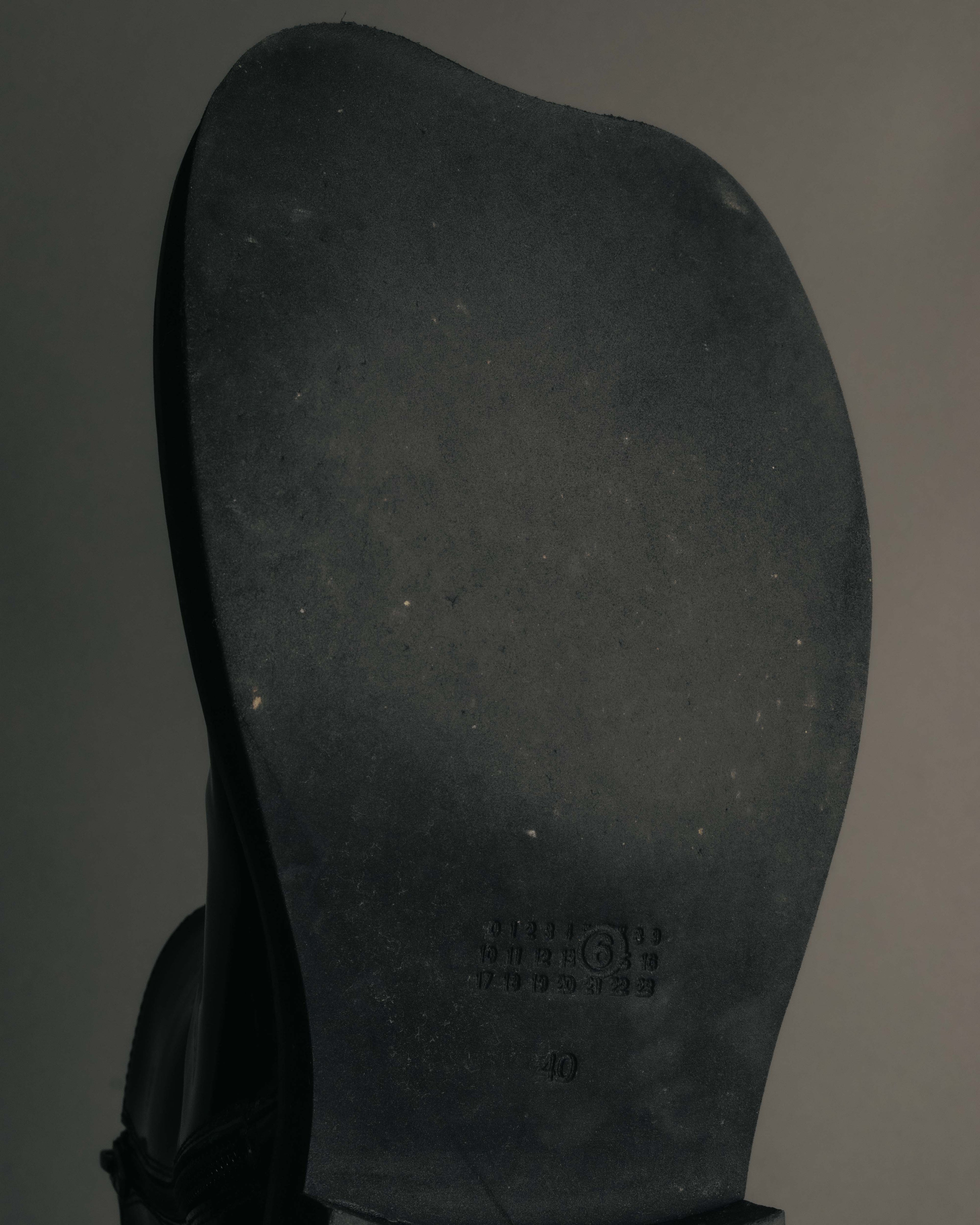 "MM6 Maison Margiela" 2010's Glossy leather side zip ankle boots