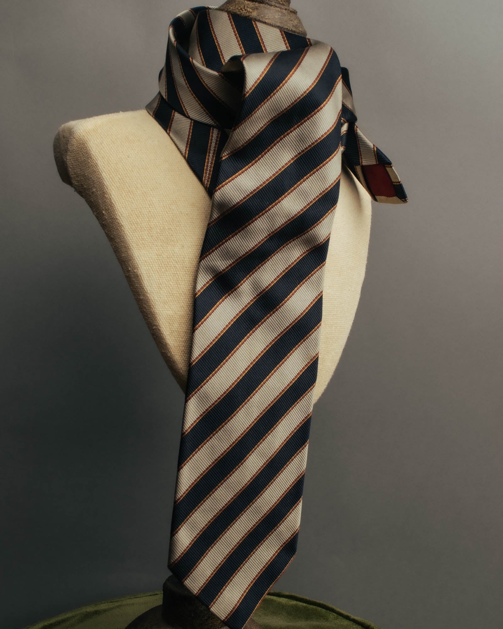 "CHANEL" 90's-00's Classic silk regimental striped tie