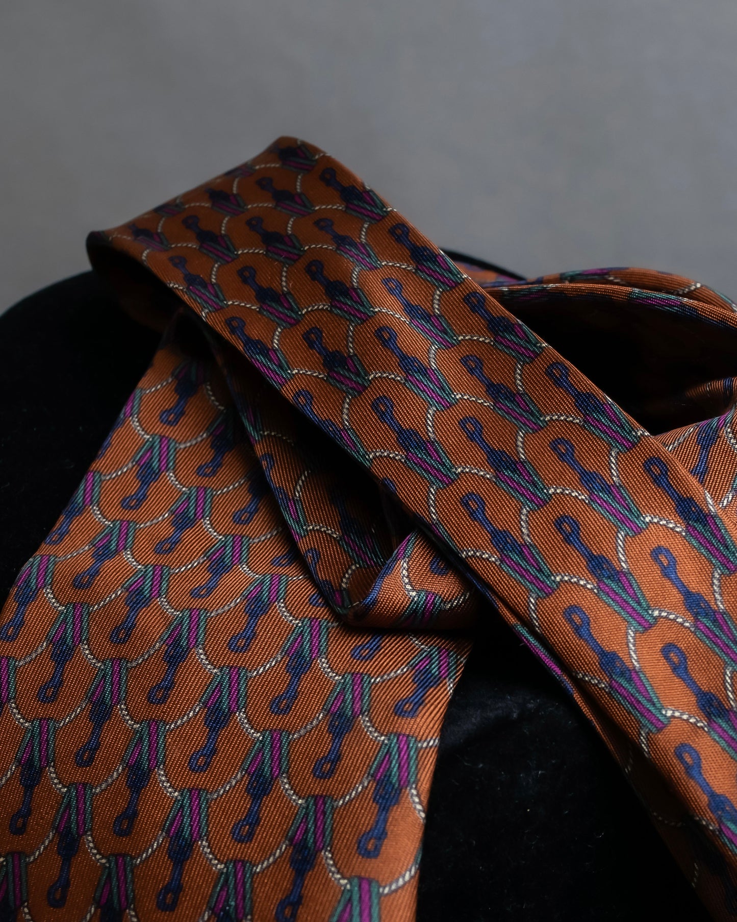 "GUCCI" Horsebit & GG pattern silk neck tie