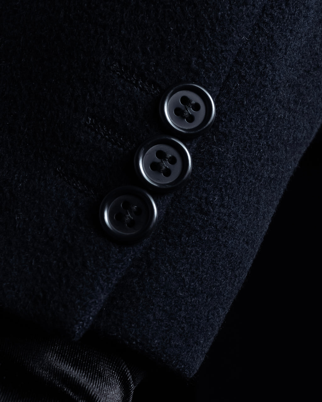 -SPECIAL- "BURBERRYS" 1980-1990's 
Classically tailored oversized 100% cashmere chester coat