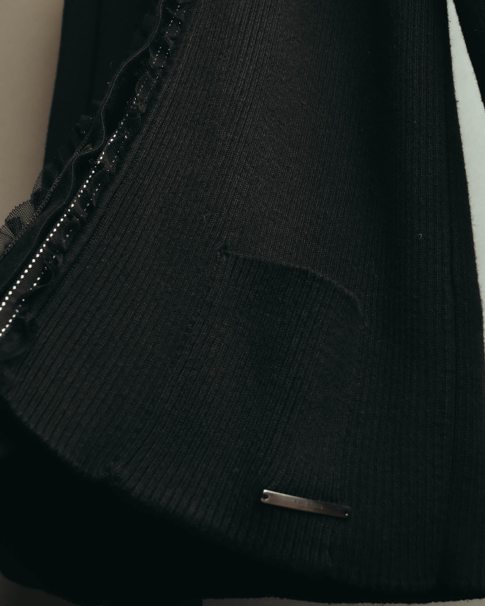 “VALENTINO ROMA” 00’s-10’s Rib knit frilled cardigan