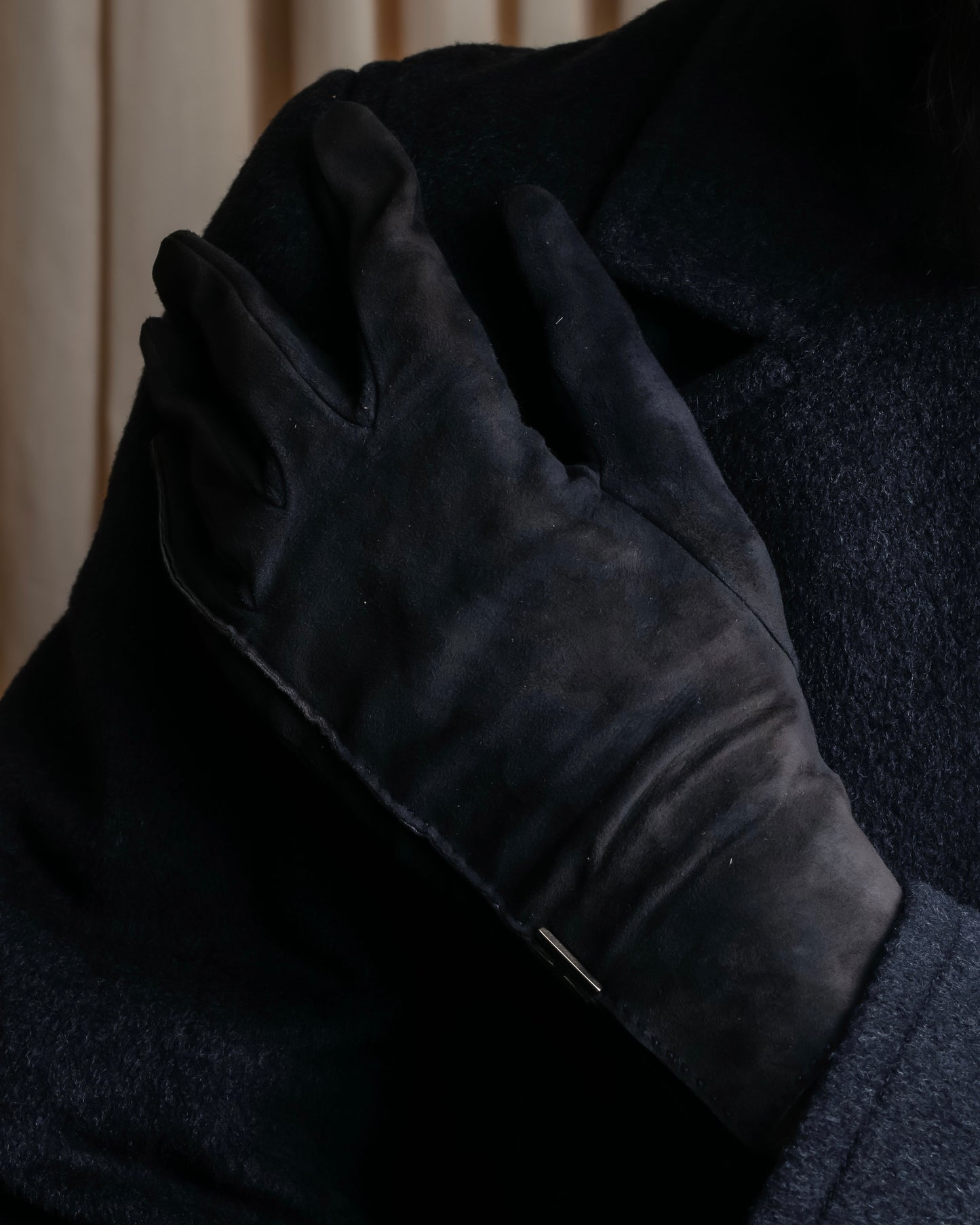 "HERMES" H motif design suede leather gloves