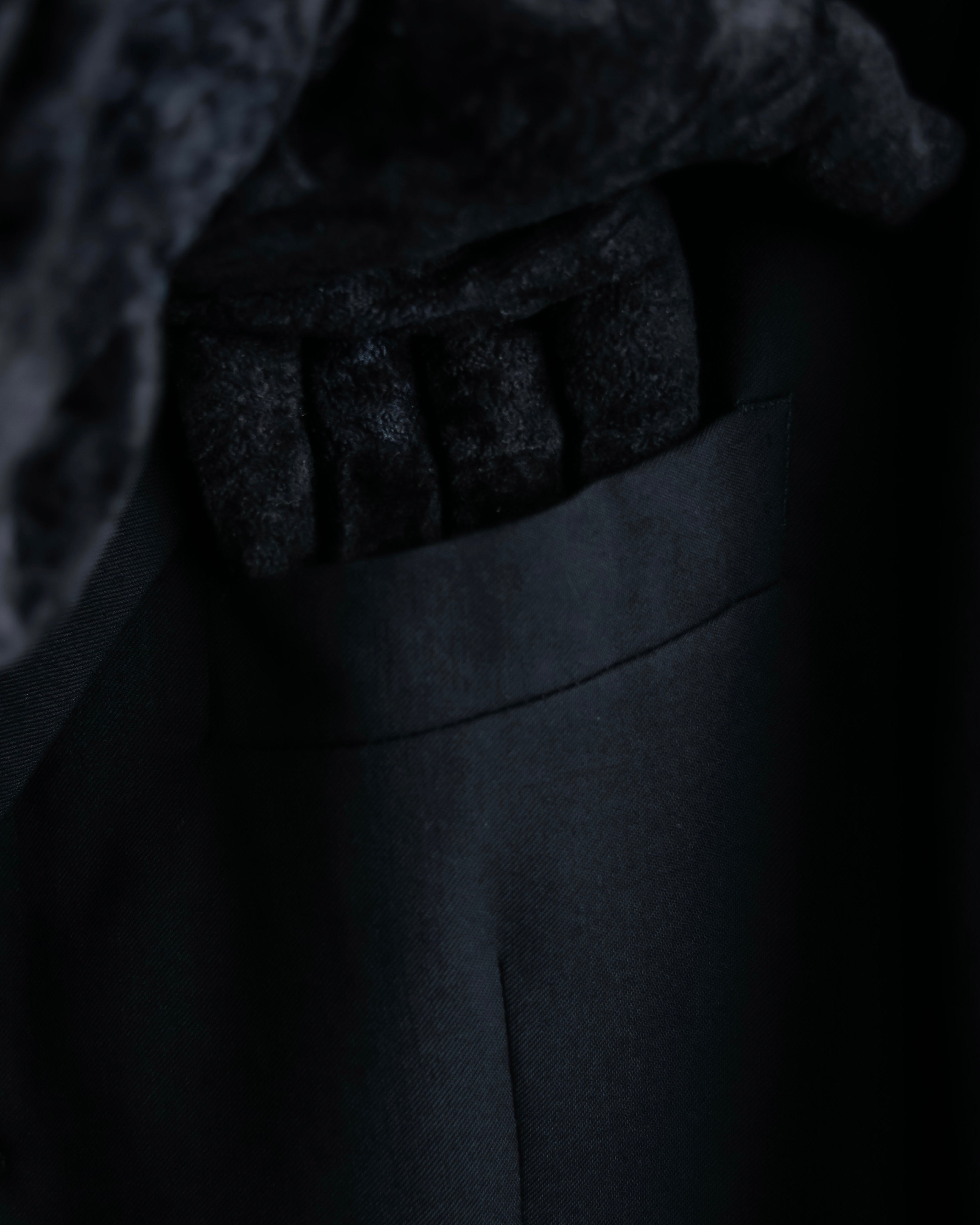 "ARMANI COLLEZIONI" Classic structured wool set up