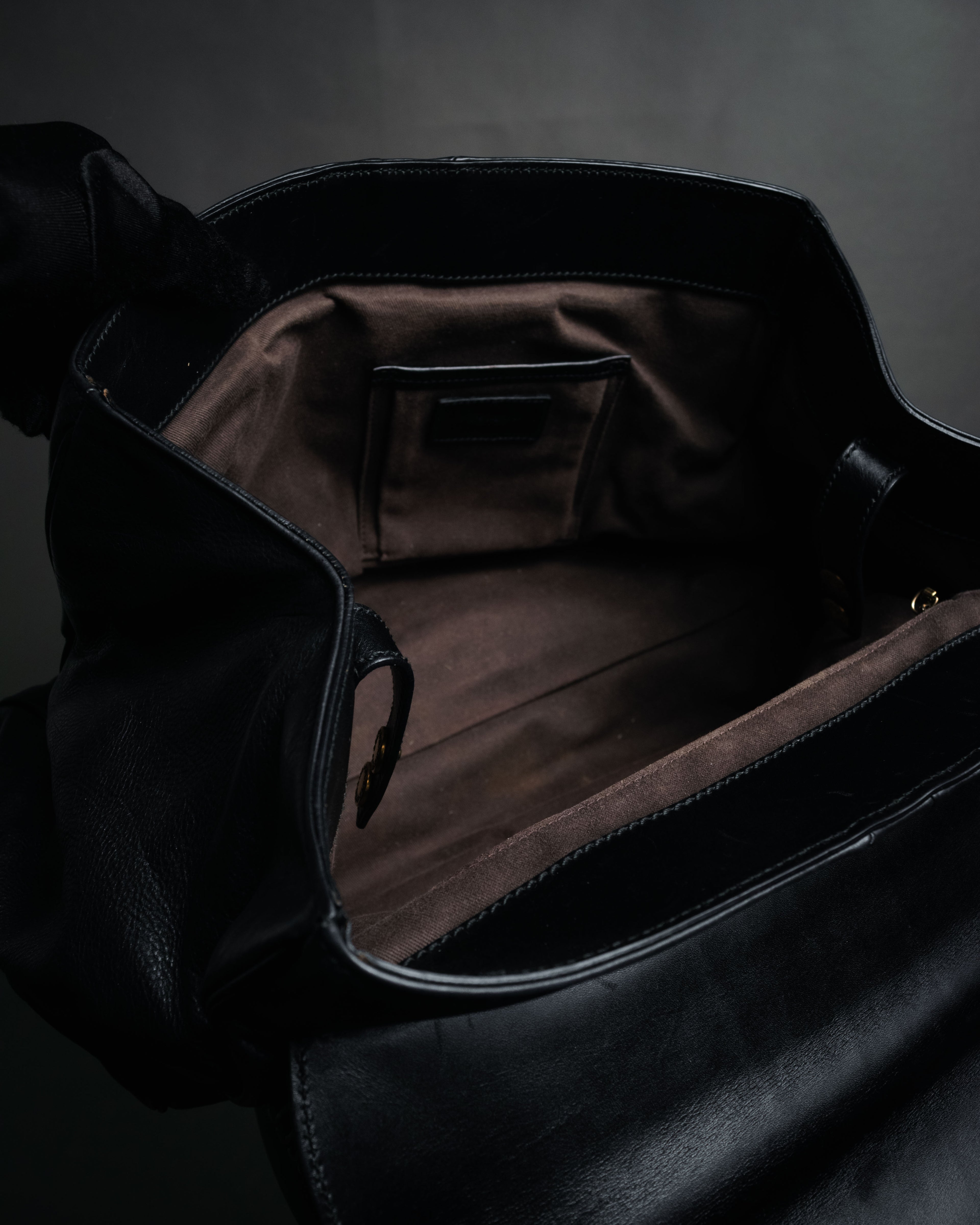 –SPECIAL– “DOLCE & GABBANA” 00’s-10’s Miss orient padlock leather satchel