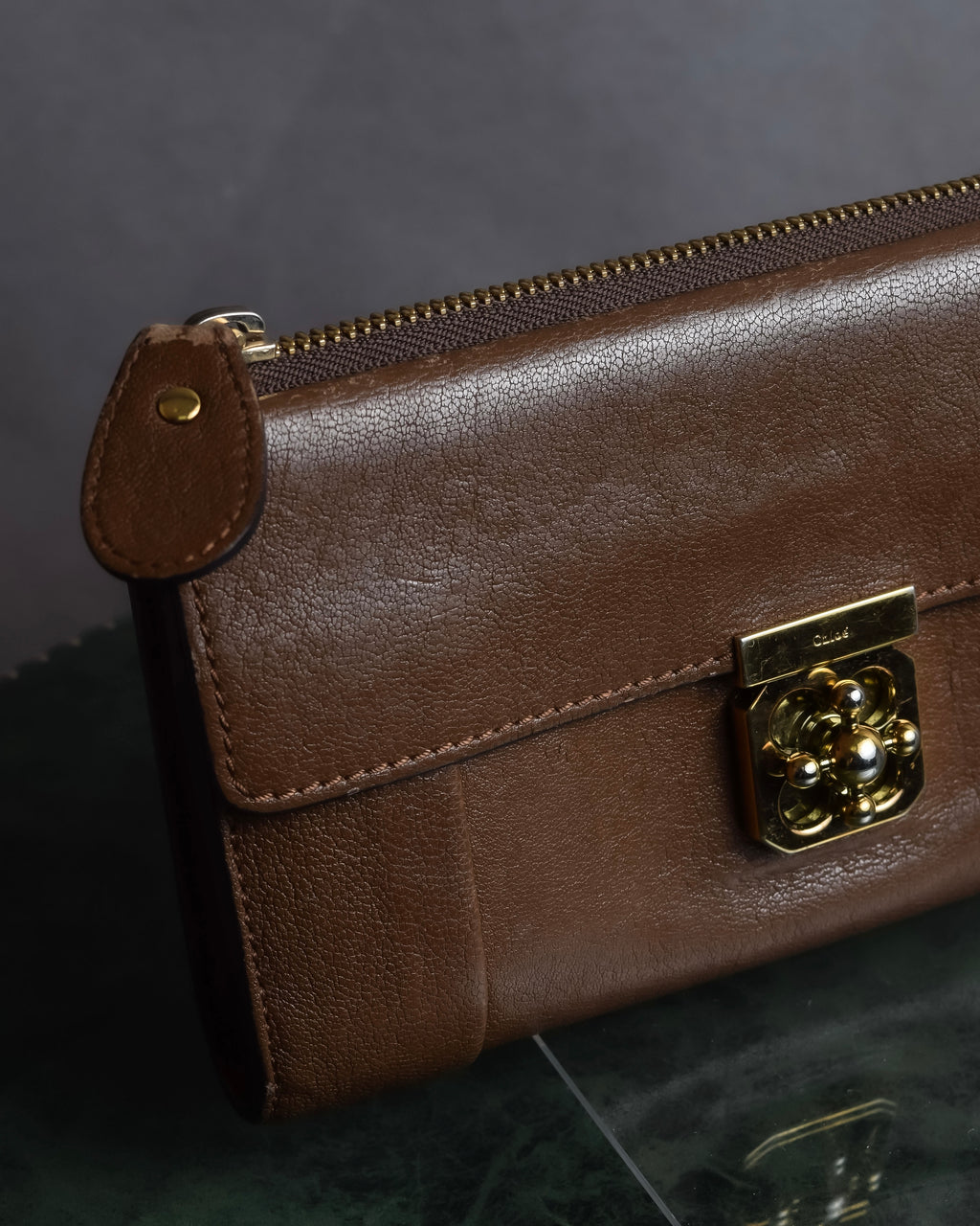 "Chloe" Fleur motif design leather long wallet