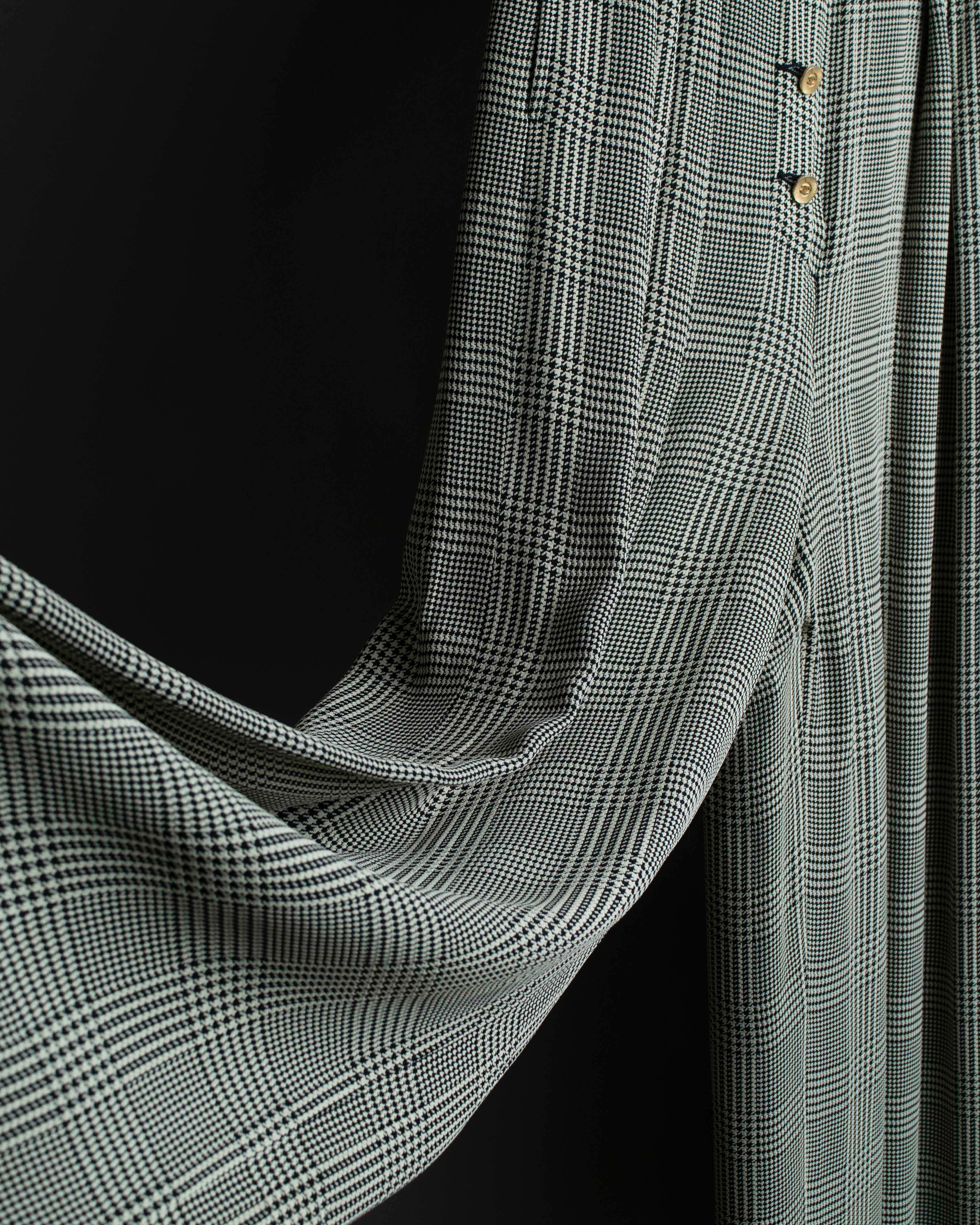 "CHANEL" Coco mark button fly detail houndstooth pattern wide slacks
