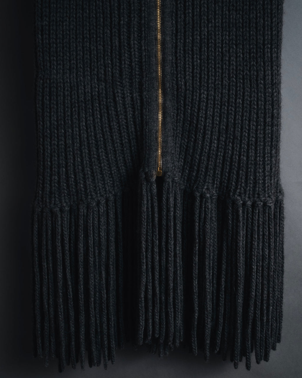 "GUCCI" 2010-11AW ribbed zip-front fringe knit vest