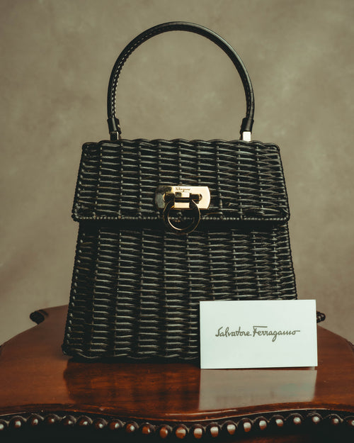 –SPECIAL– "Salvatore Ferragamo" 90's-00's Sculptural basket top-handle handbag