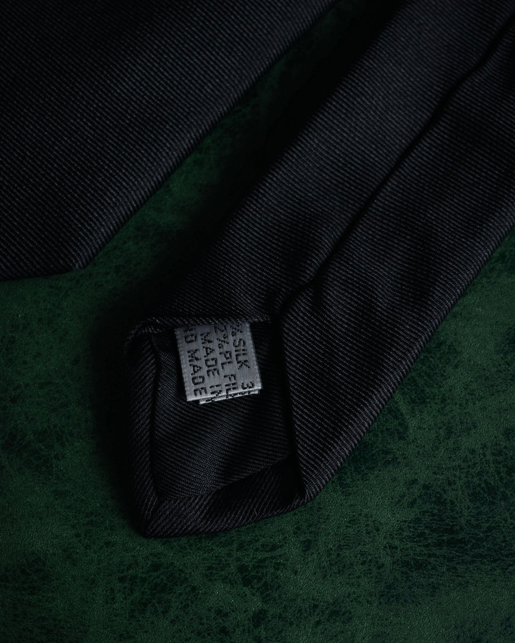 “DIOR” 2019- Logo embroidered narrow tie