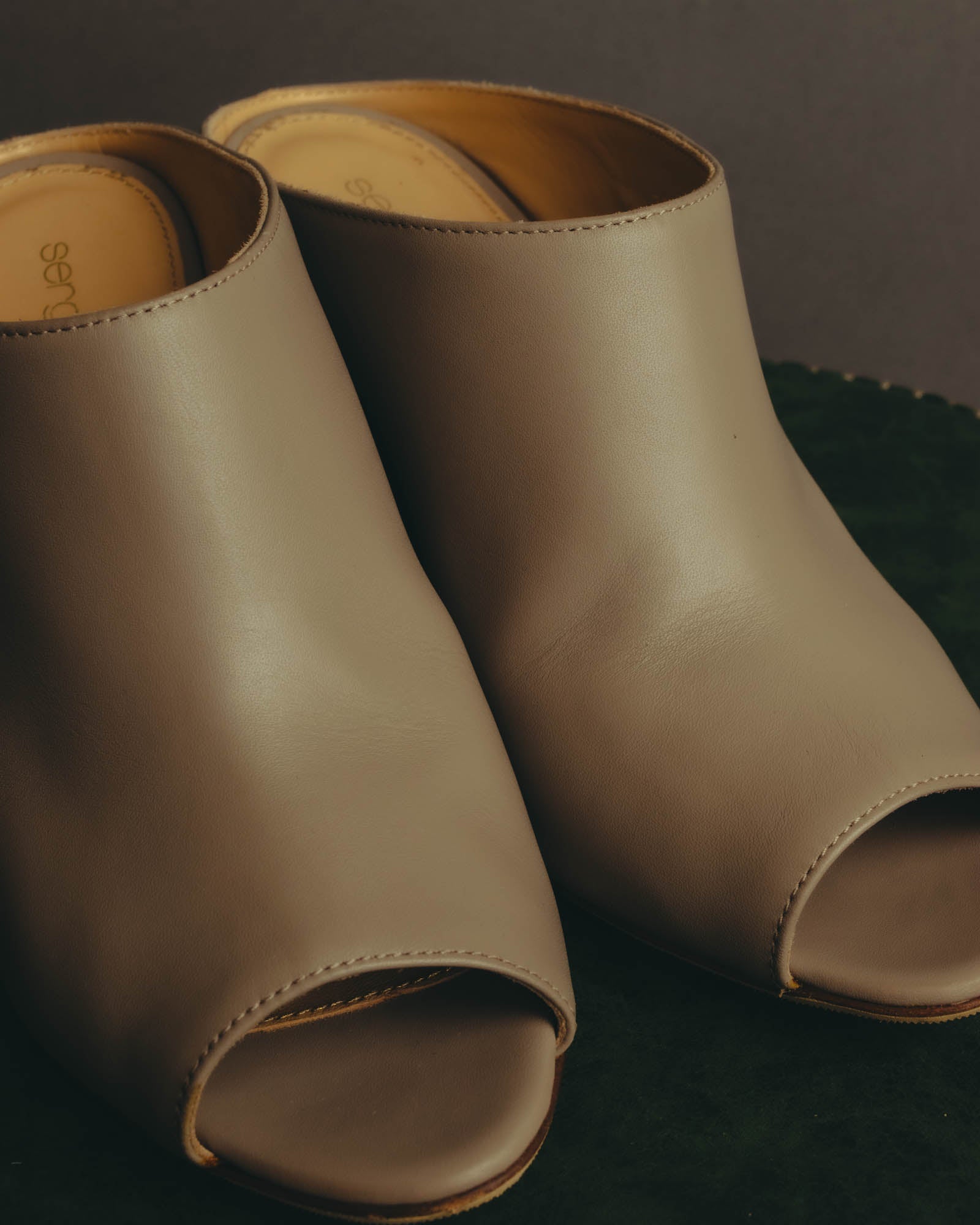 "Sergio Rossi" 10's Minimal leather mule sandals
