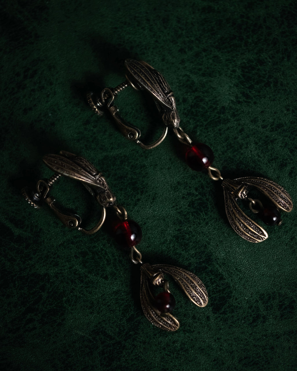 “Christian Dior” 90’s–00’s Botanical mistletoe motif necklace and earrings set