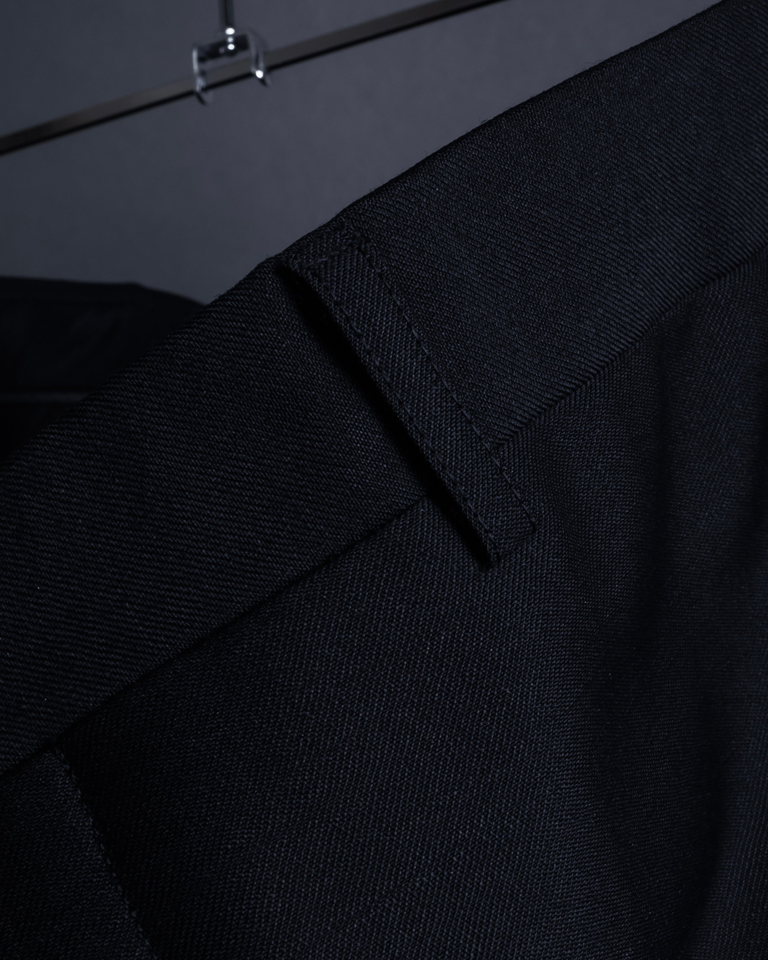 "YVES SAINT LAURENT" Strongly tailored shaped wool set up