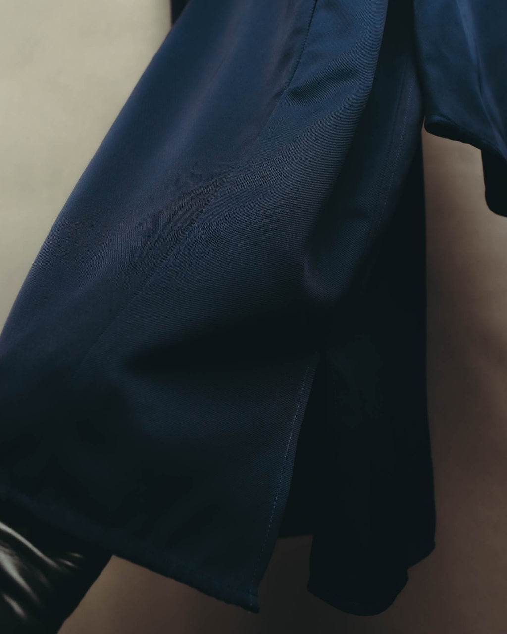 -SPECIAL- "Jil Sander" 2023 Elegant rayon skipper mock-neck shift dress
