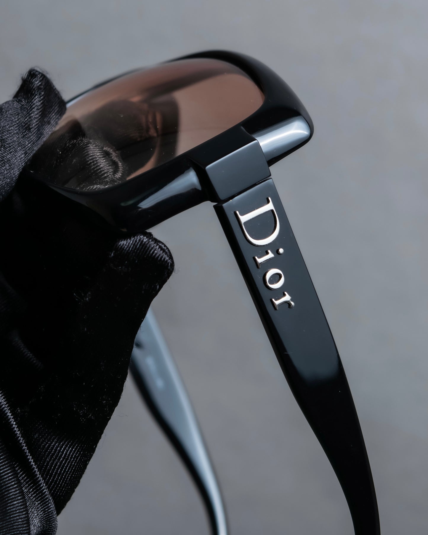 "Dior" Square frame logo engraved brown lens sunglasses