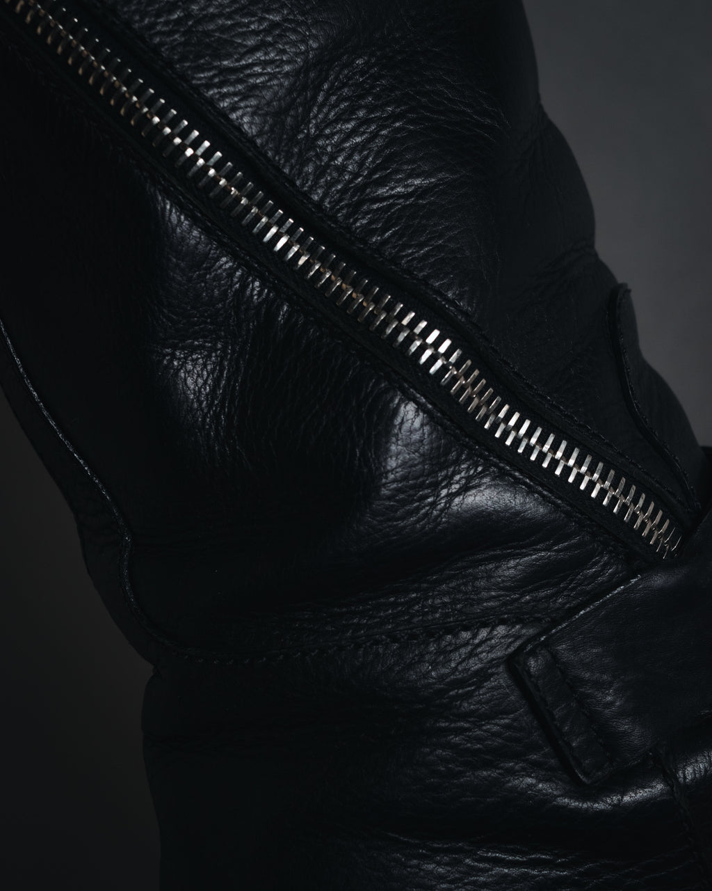 "CHANEL" 2006-12 Double-buckle leather engineer boots