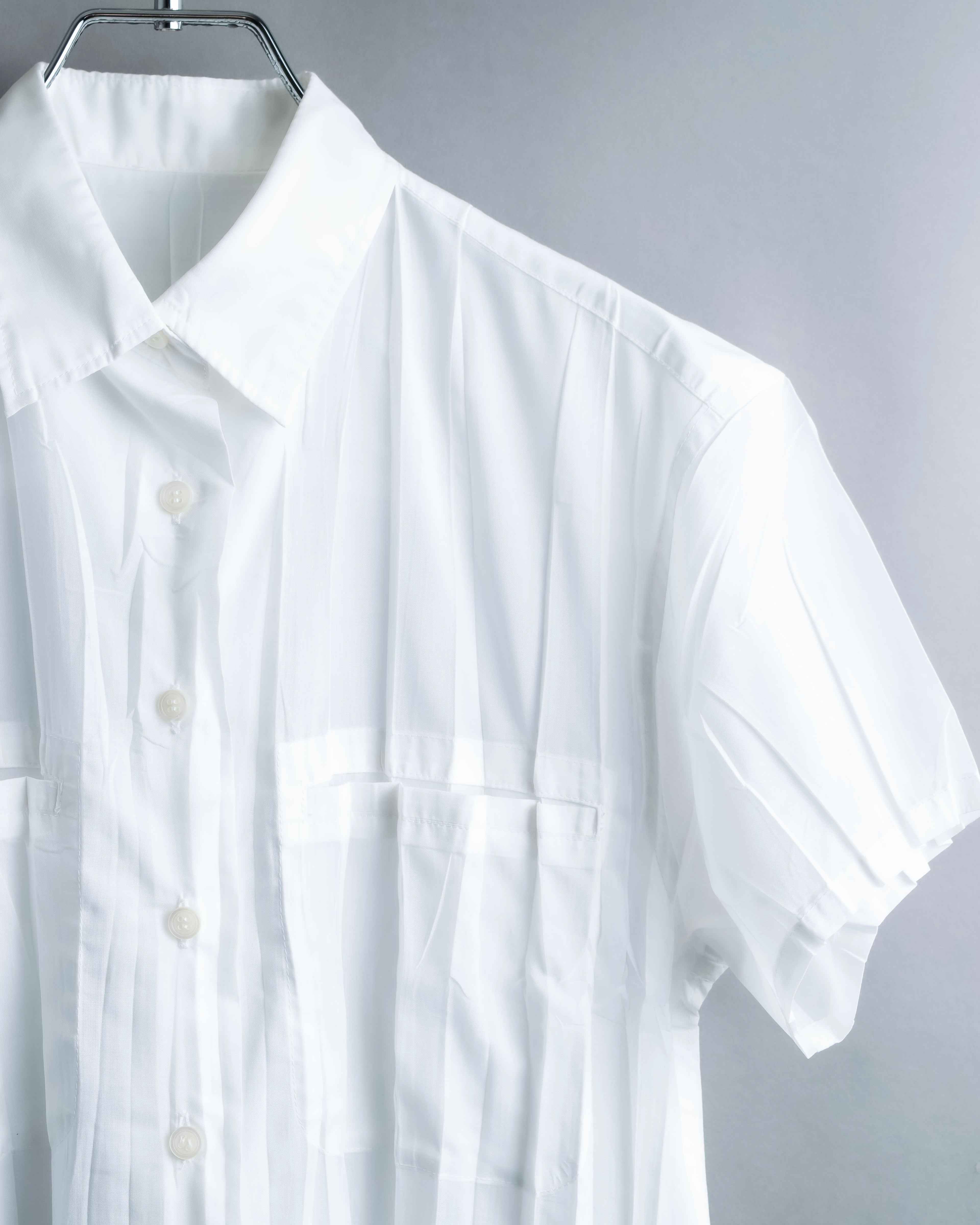 "ISSEY MIYAKE" Pleated short sleeve shirt