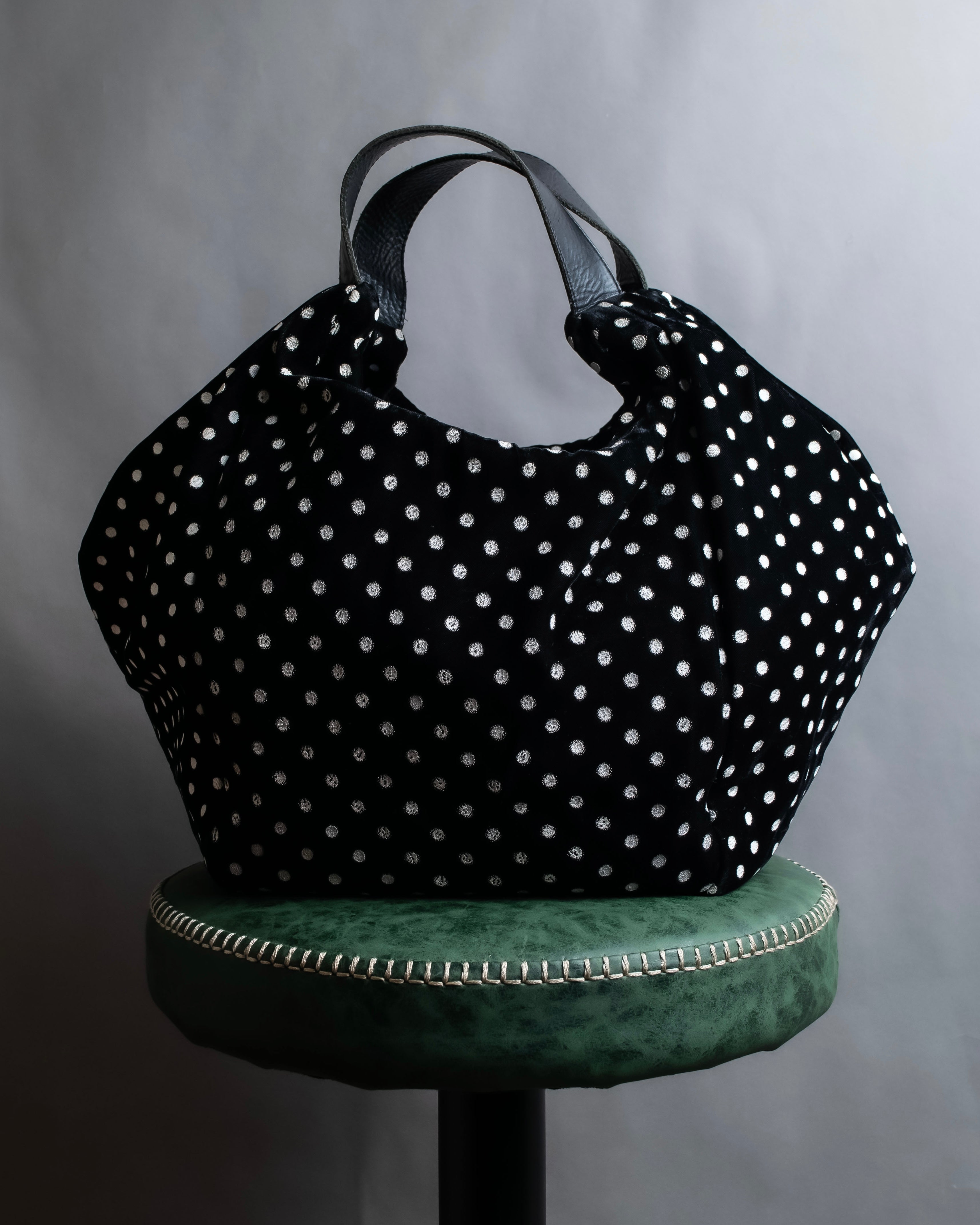 "tricot COMME des GARCONS" Polka dot velour large handbag