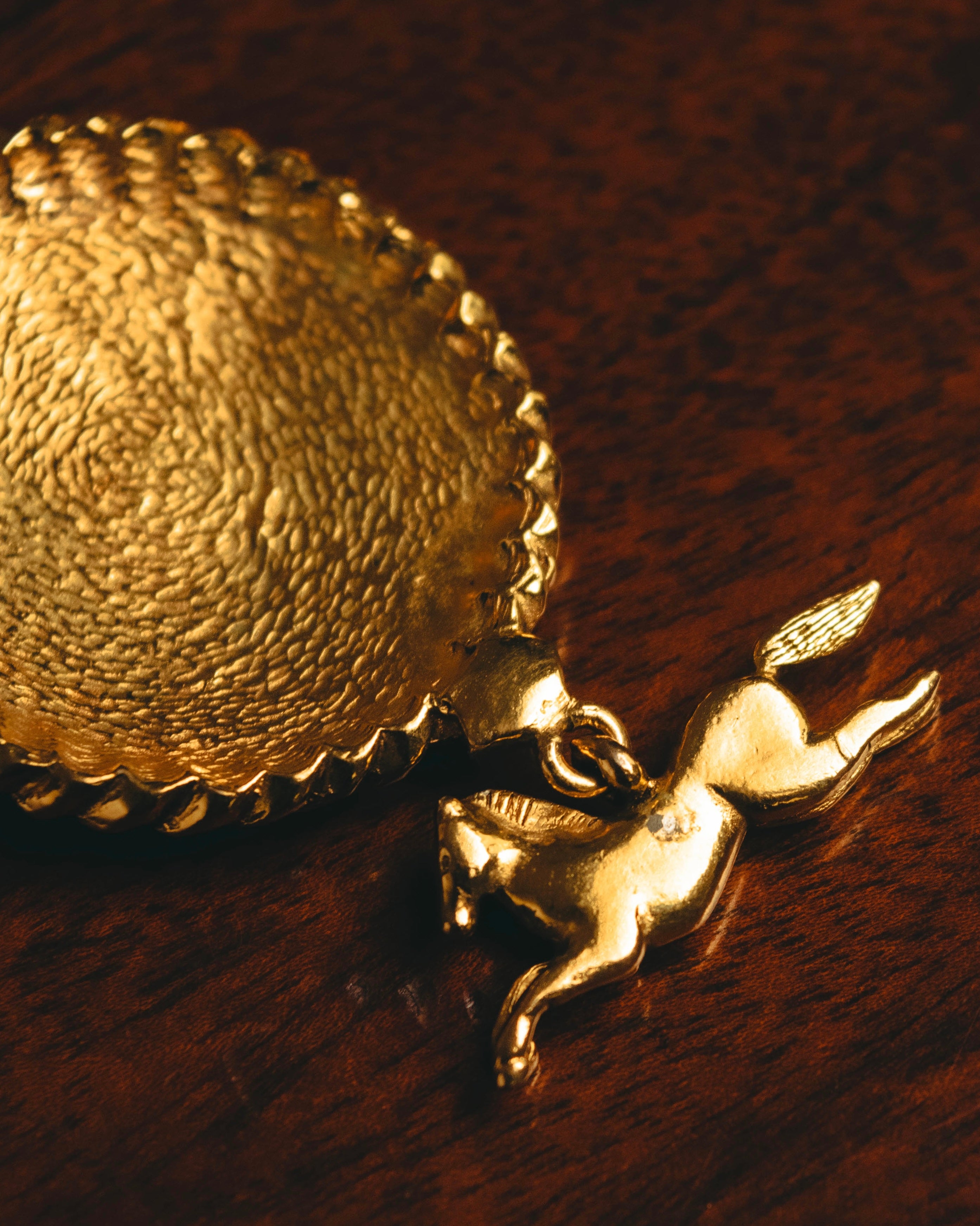 -SPECIAL- “CHANEL” 90’s-00’s Horse motif medallion chain necklace