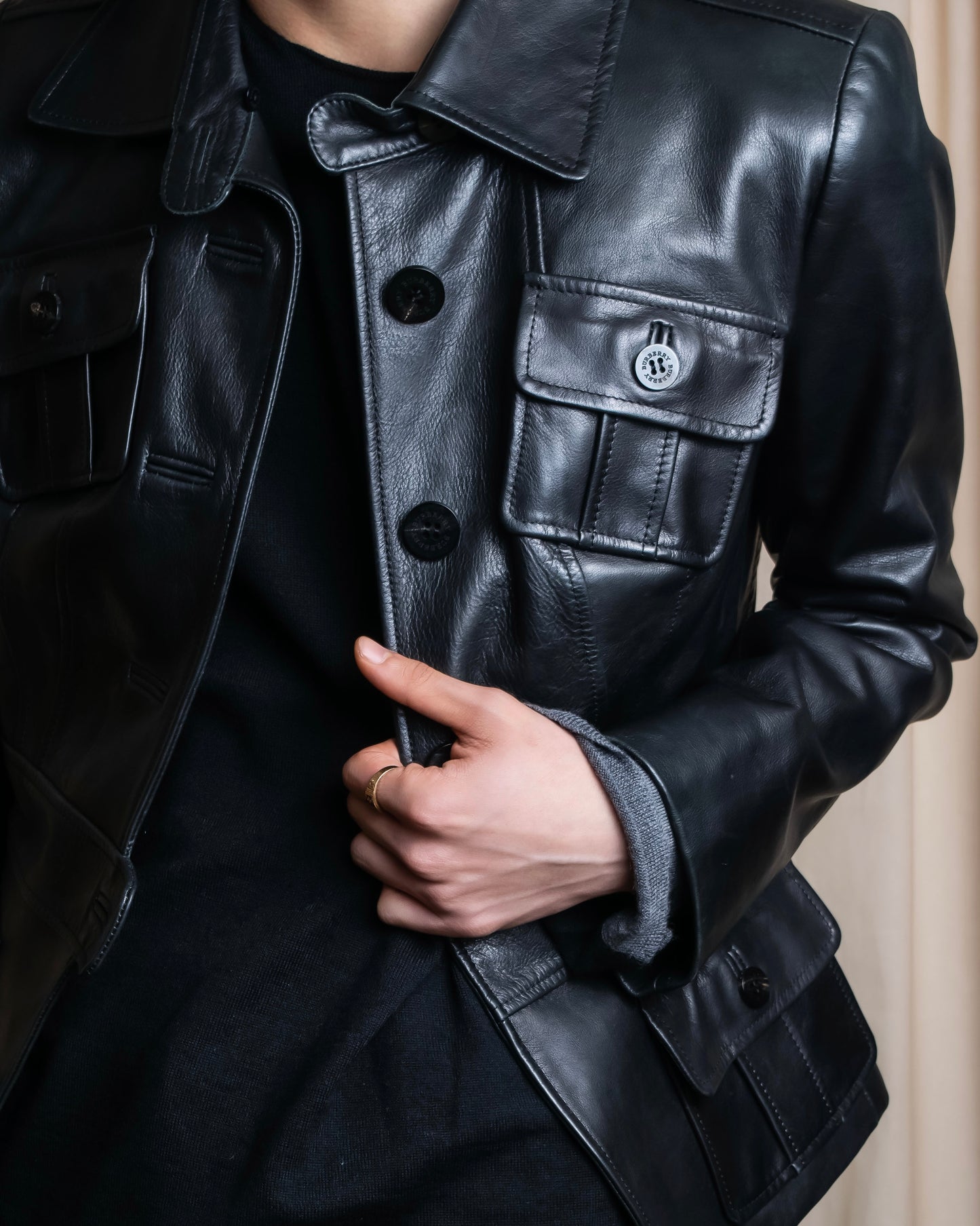 "BURBERRY" 100% cow leather Military pocket details short length jacket