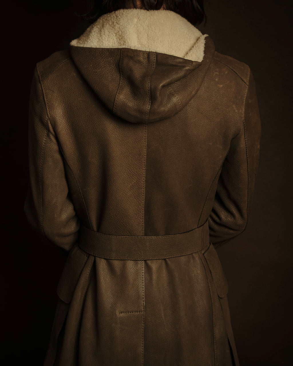 –SPECIAL– "HERMES" 90’s-00’s Sculptural hooded deerskin belted coat