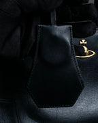 "Vivienne Westwood" Horizontal orb logo engraved hand bag