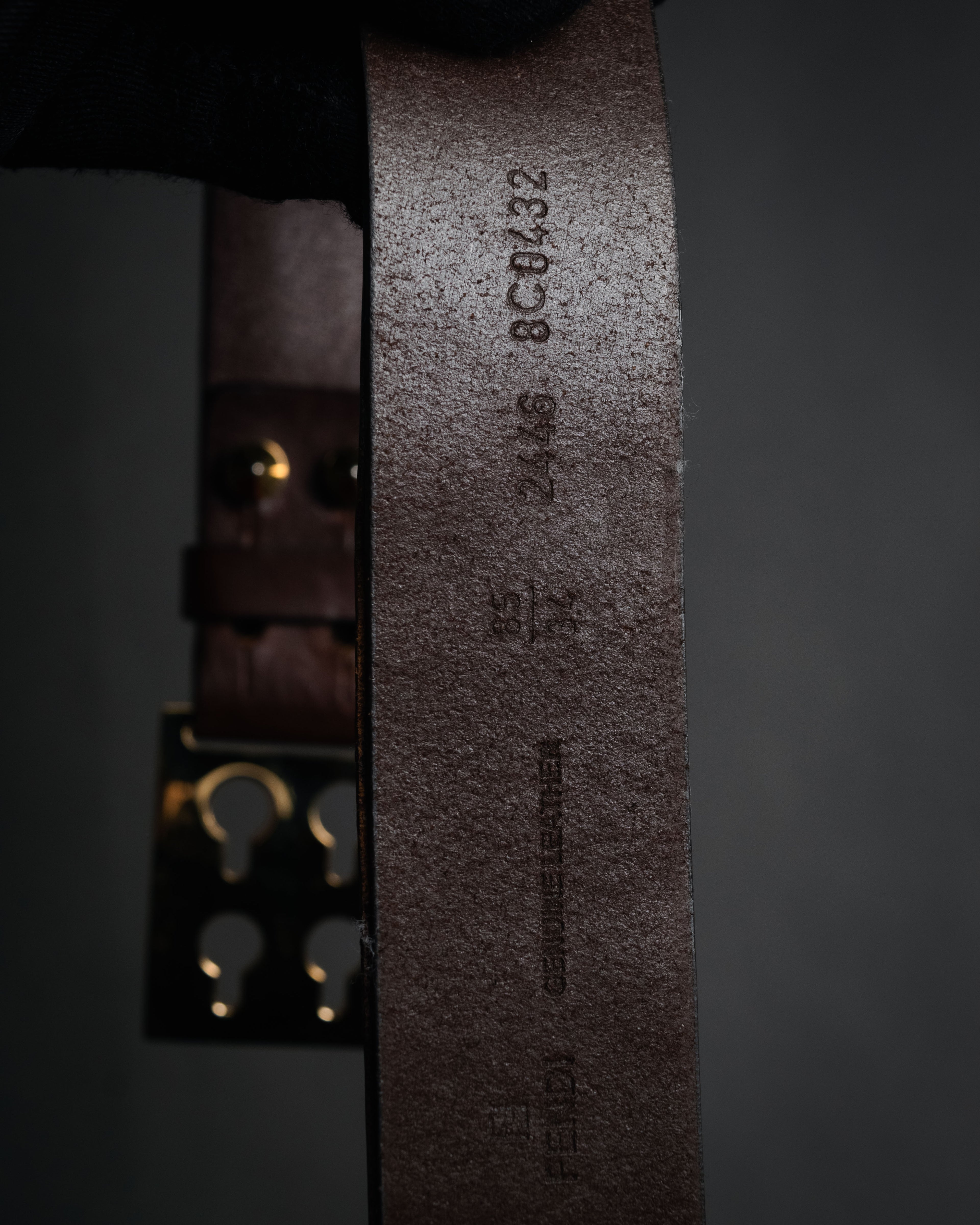 “FENDI” 2000’s FF studded sculptural leather belt