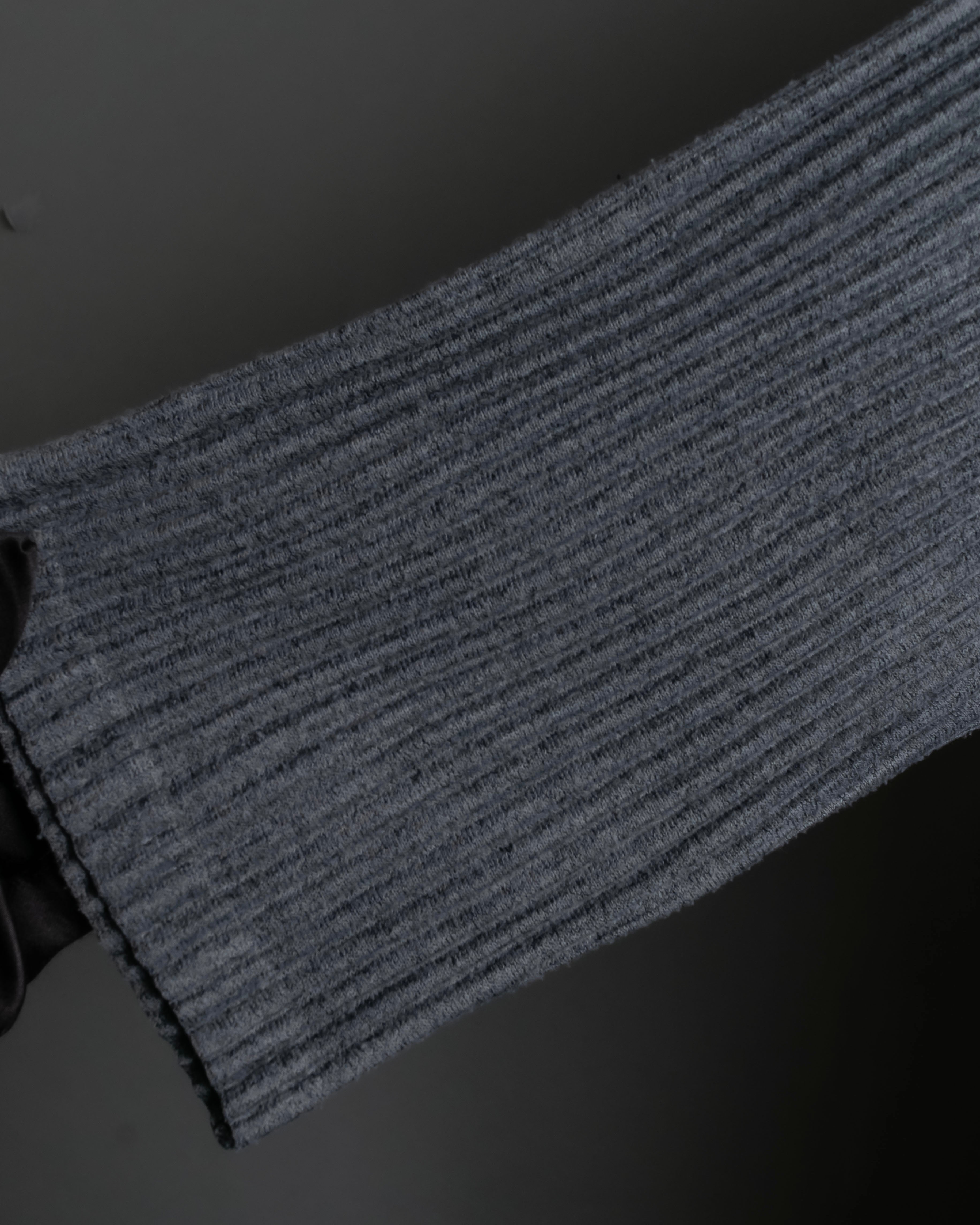 "ISSEY MIYAKE me" Pleated pullover tunic