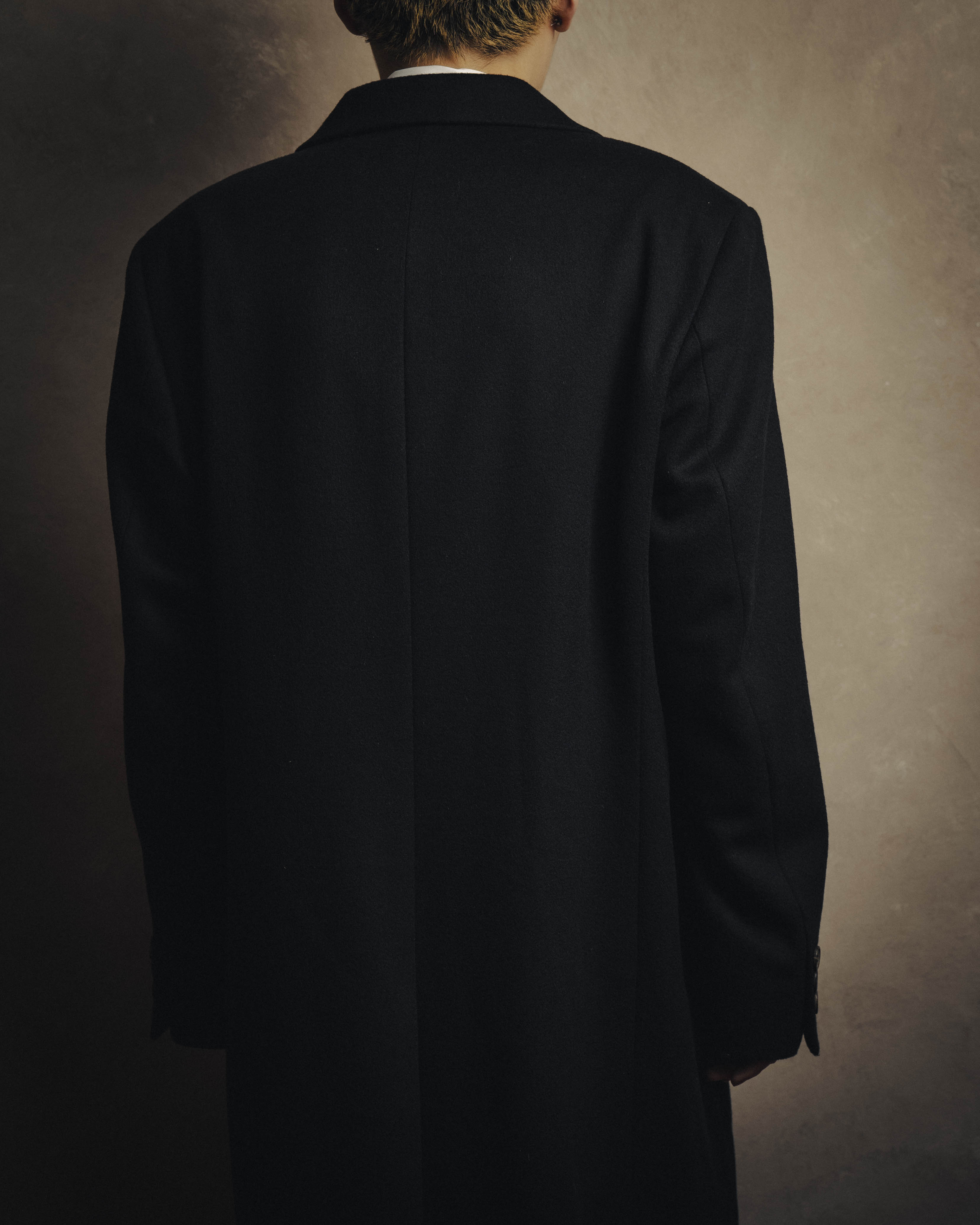 -SPECIAL- “VALENTINO” 2000’s Satin lapel single breasted wool coat