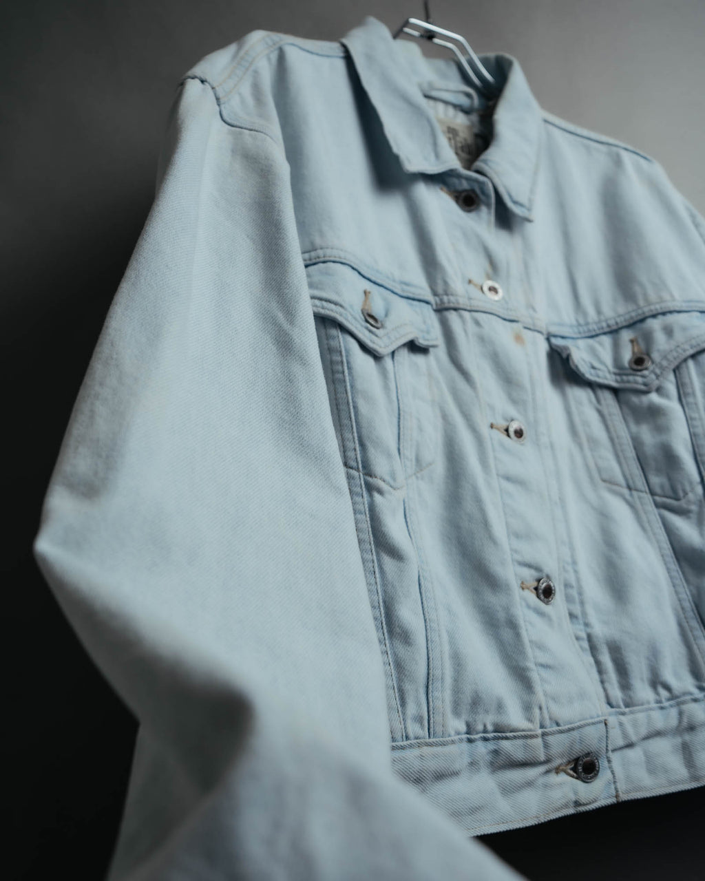 -MOOD MILLÉSIMES- “Levi’s SilverTab” 2010’s-20’s silvertab cropped light wash denim jacket