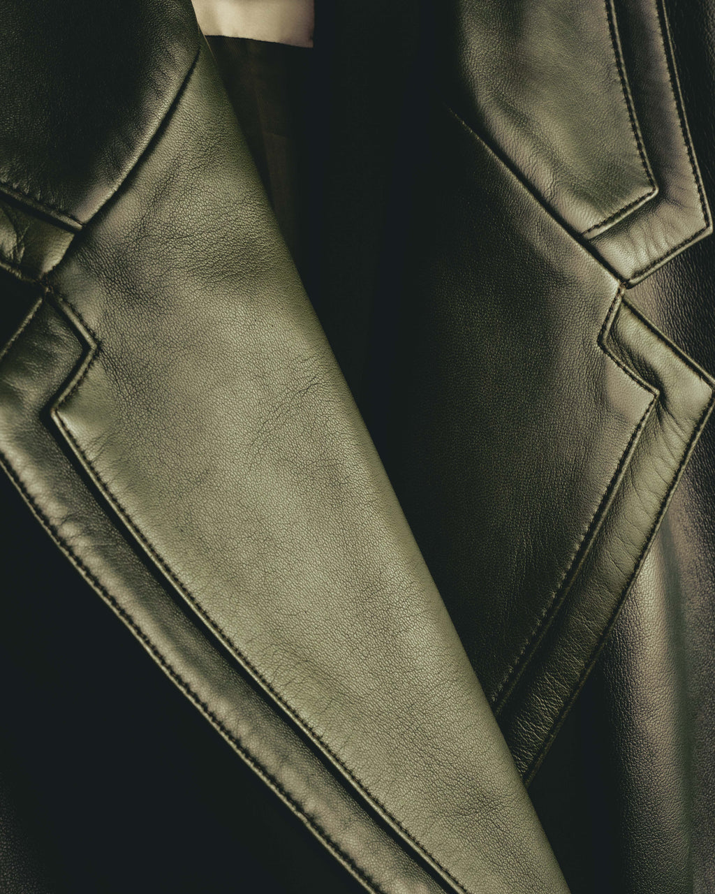 -SPECIAL- “LOEWE” 80’s-90’s Gold buttoned olive leather double-breasted tailored jacket