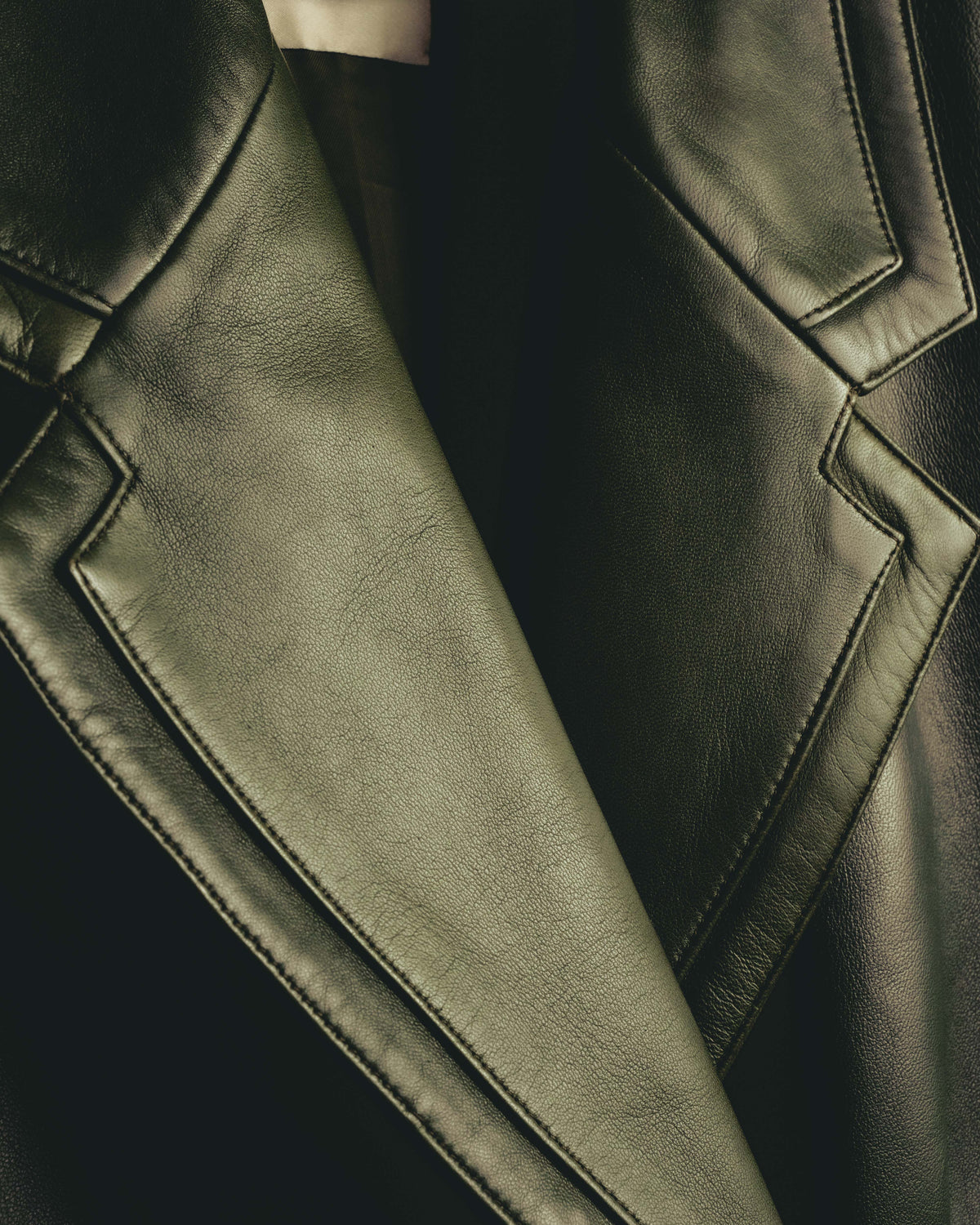-SPECIAL- “LOEWE” 80’s-90’s Gold buttoned olive leather double-breasted tailored jacket