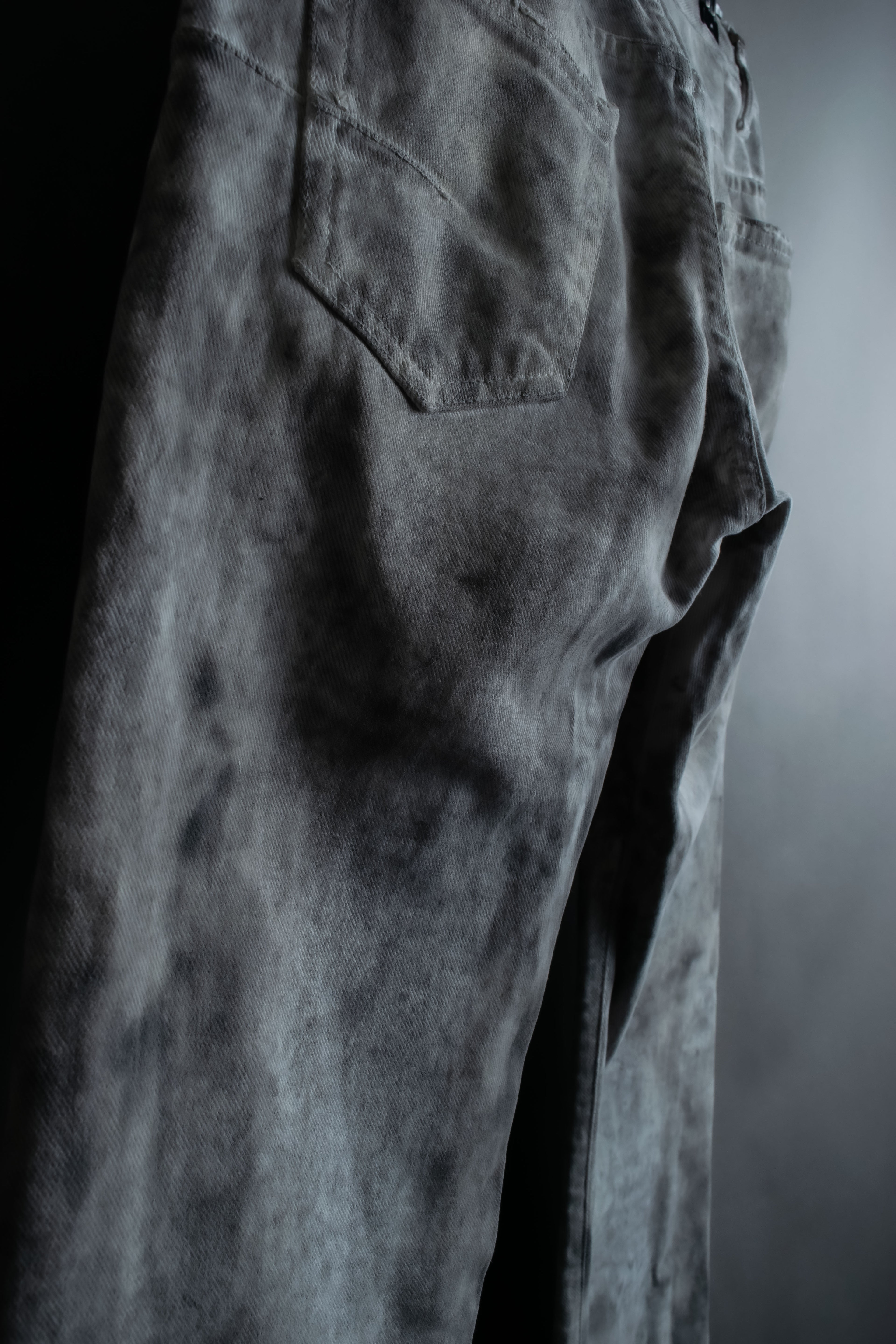 “DIOR HOMME by Hedi Slimane” tie-dye pattern designed denim