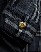 "BURBERRYS" Gold metal button design check pattern wool shirt