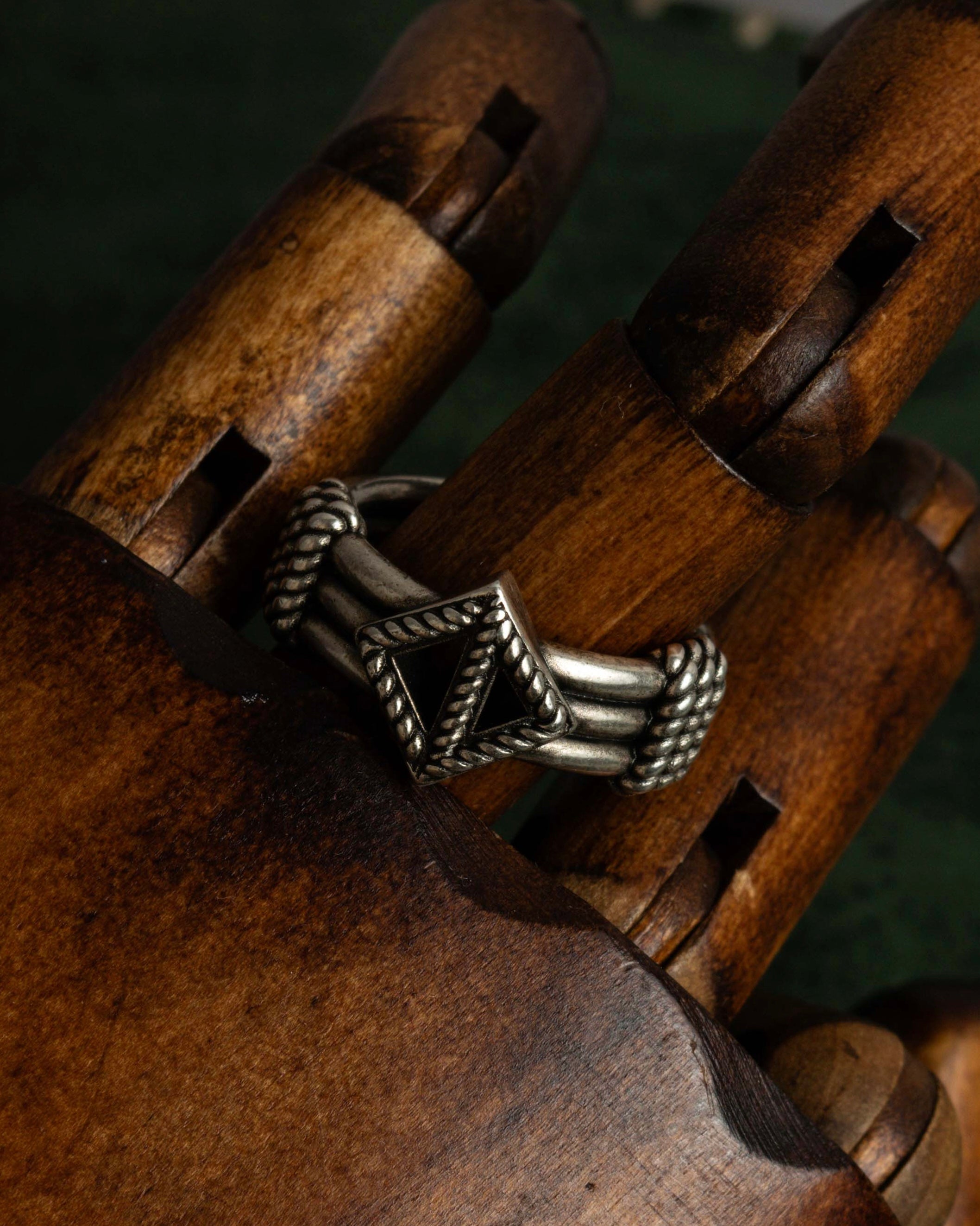 "Christian Dior" Buffalo design silver ring