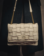 -SPECIAL- “Salvatore Ferragamo” 2020-2022 Woven vara chain shoulder bag