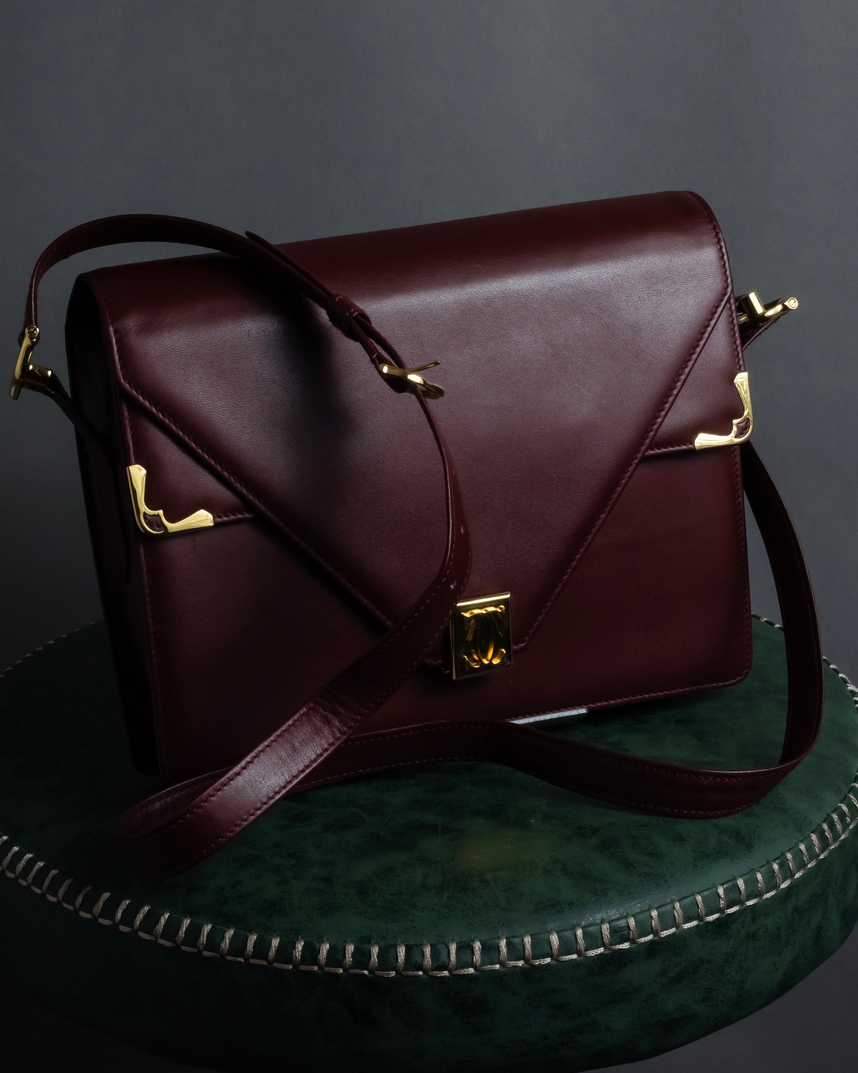 "Cartier" Les Must de Cartier geometric design shoulder bag