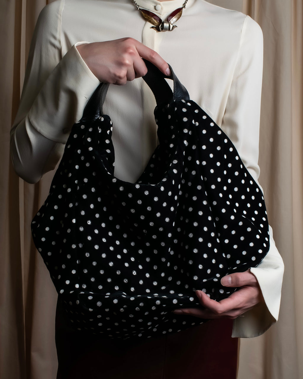 "tricot COMME des GARCONS" Polka dot velour large handbag