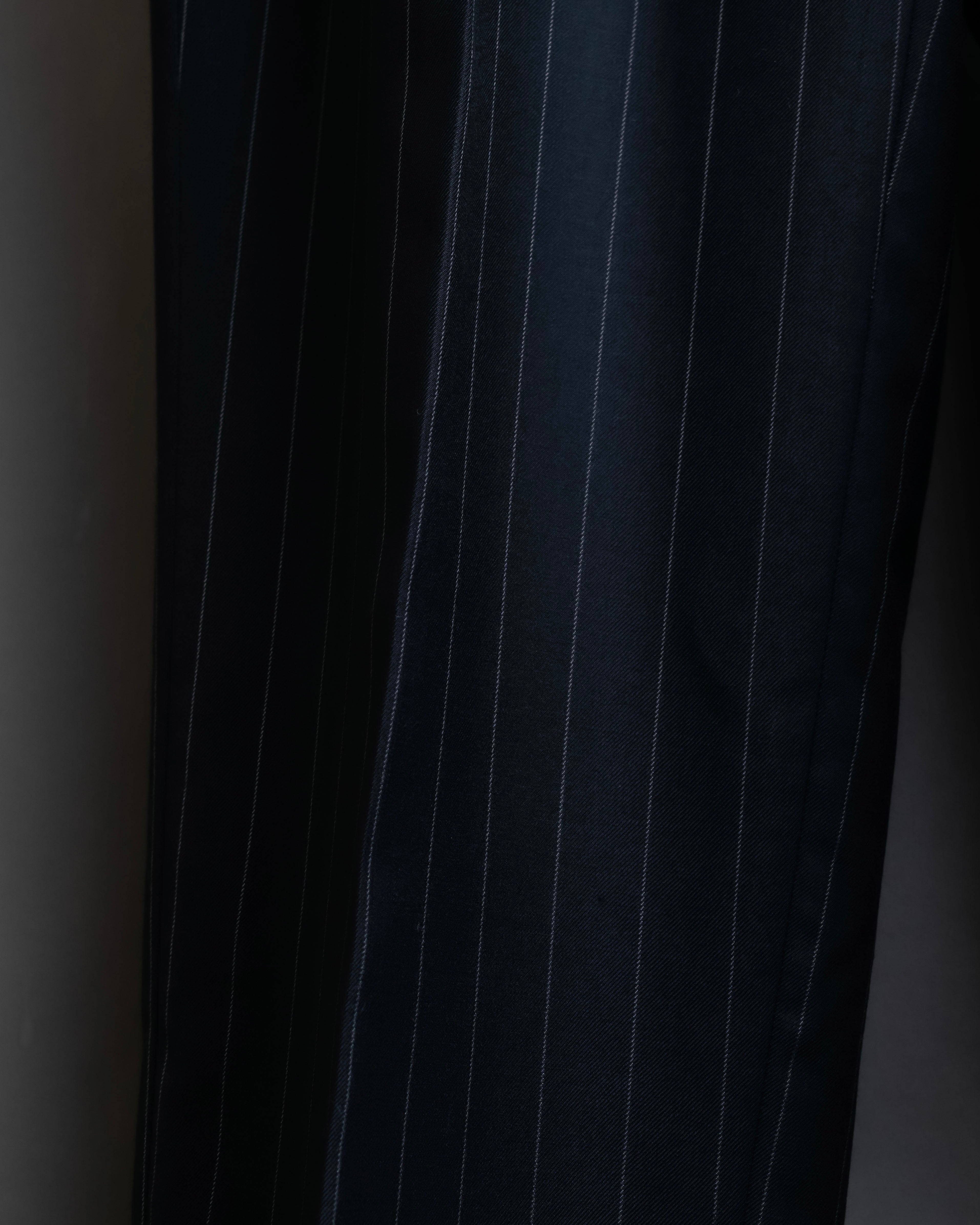 "YVES SAINT LAURENT" Peaked lapel double breasted tailored jacket ＆wide tapered slacks striped set up