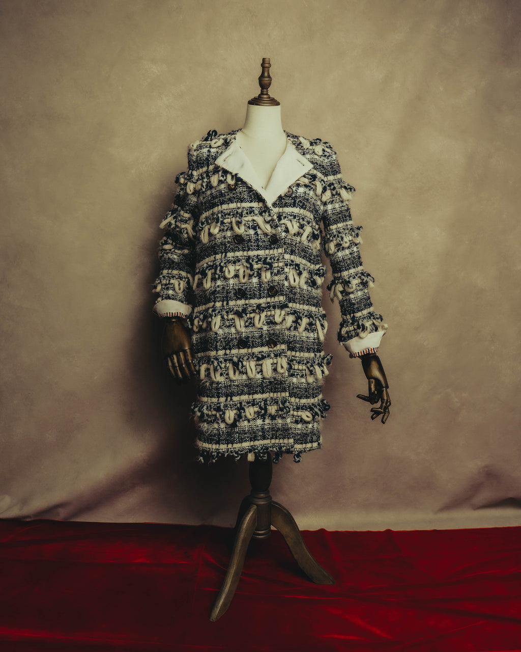 "THOM BROWNE" 2010's-20's Textured double breasted boucle coat